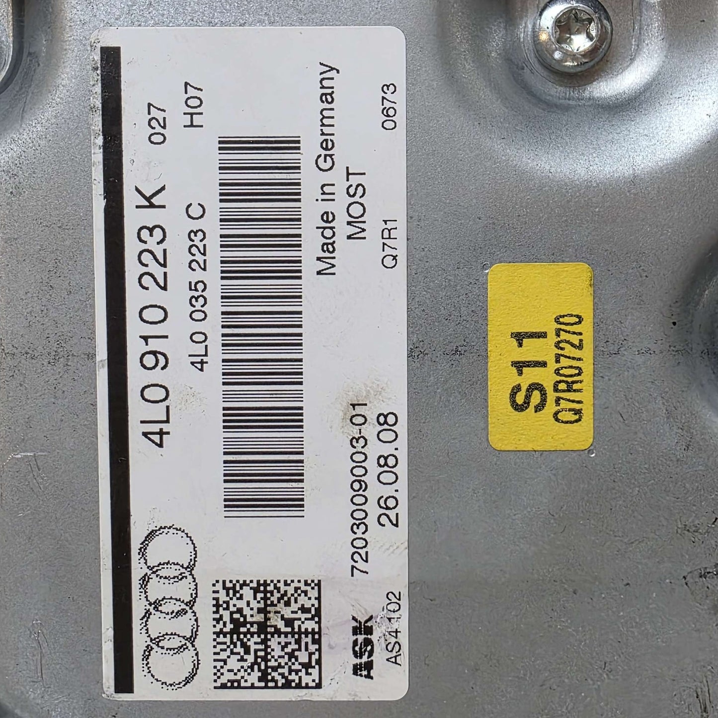 2007-2009 Audi Q7 Radio Amplifier 4L0910223K