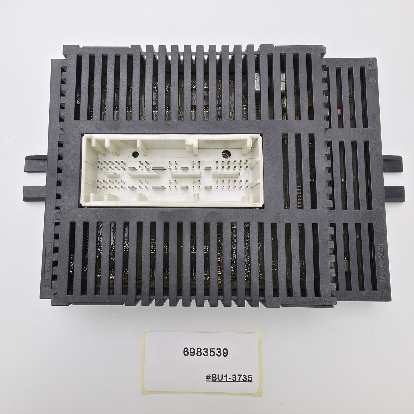 2004-2007 BMW 5 Light Control Module (LCM) 6983539
