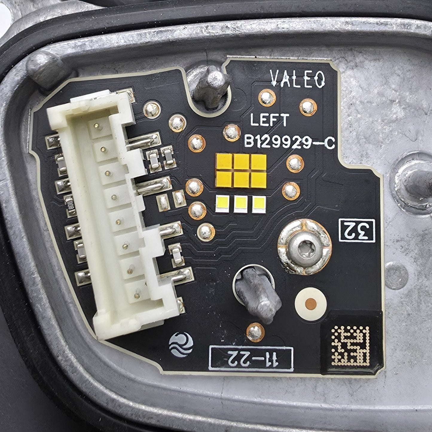 2020-2022 Volkswagen Golf VIII LED Headlight DRL Module 5H0998478C