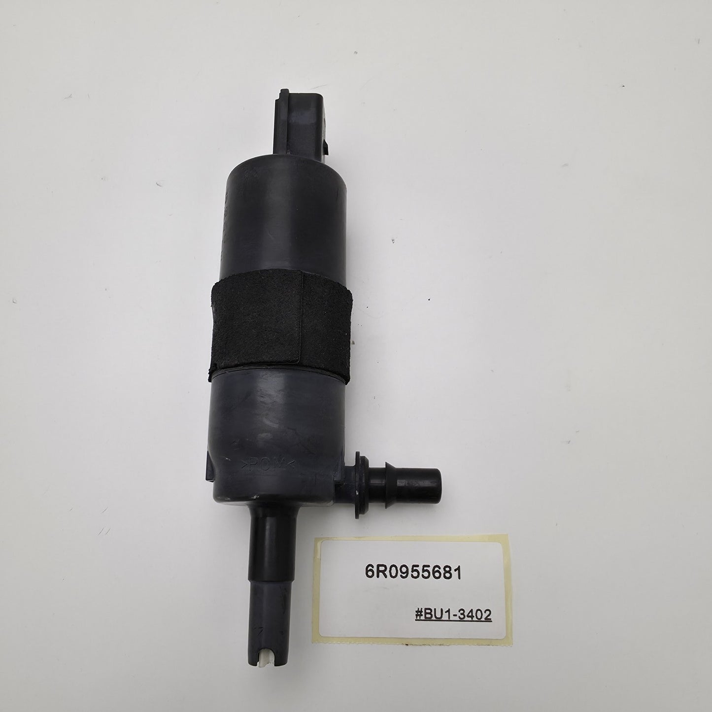 2016 Volkswagen Golf R Washer Pump 6R0955681