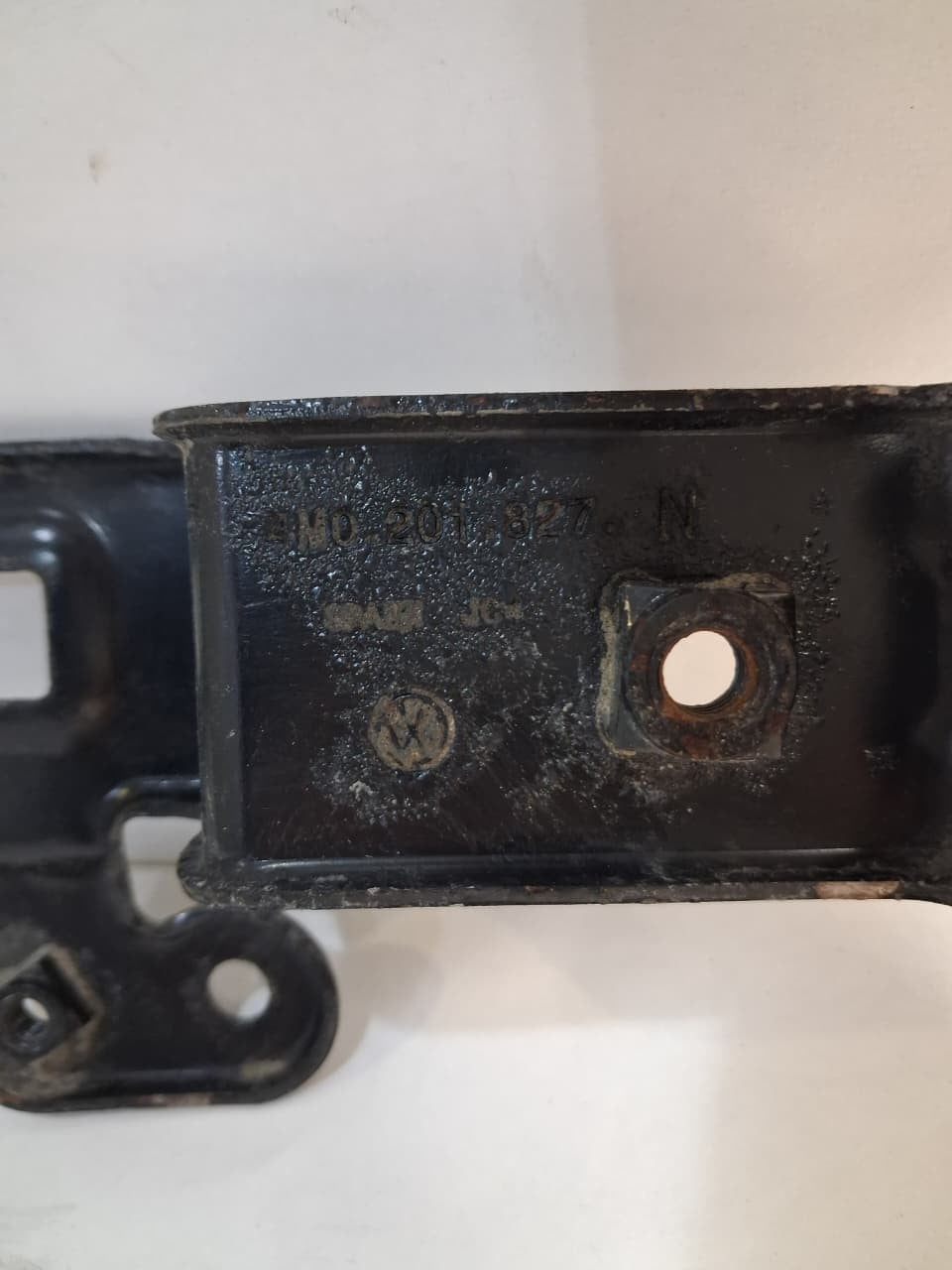16-25 Audi Q7 Vapor Canister Bracket OEM USE-4M0201827