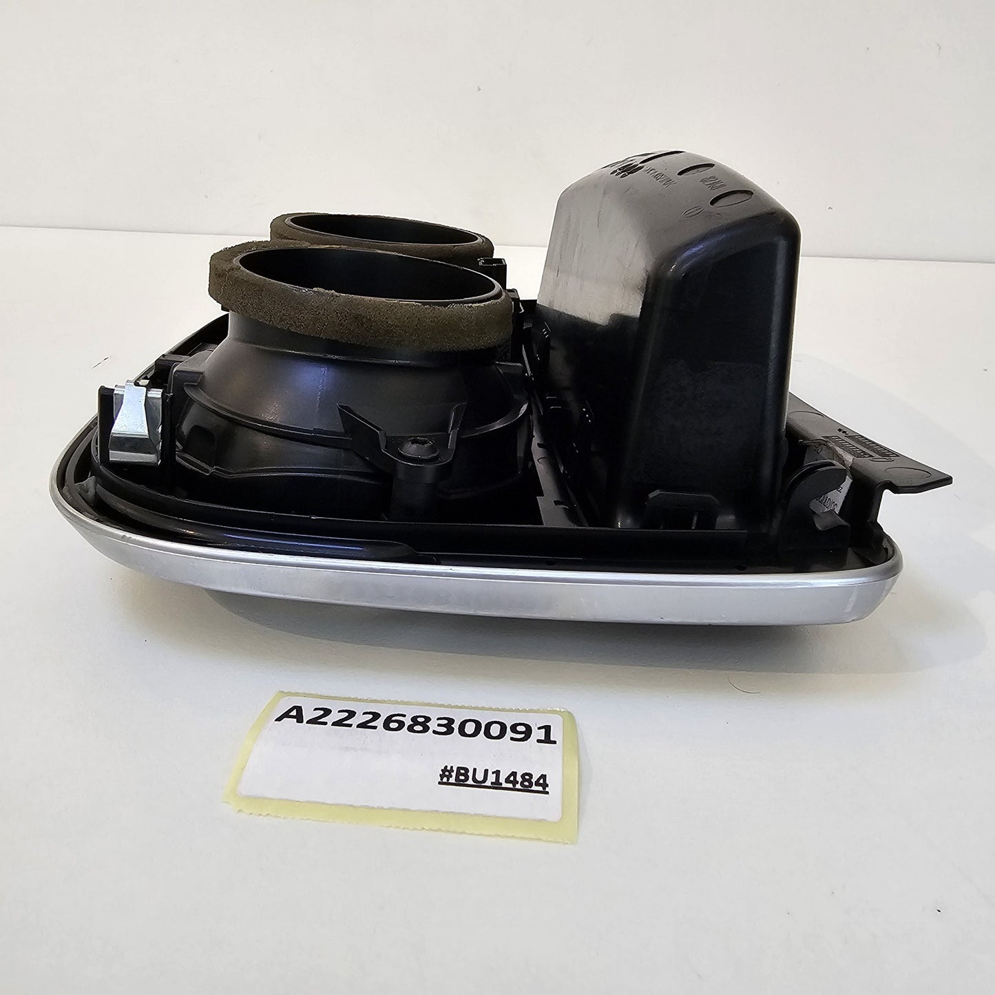 2014-2017 Mercedes-Benz S550 W222 CENTER CONSOLE REARWARD LID PANEL A2226830091