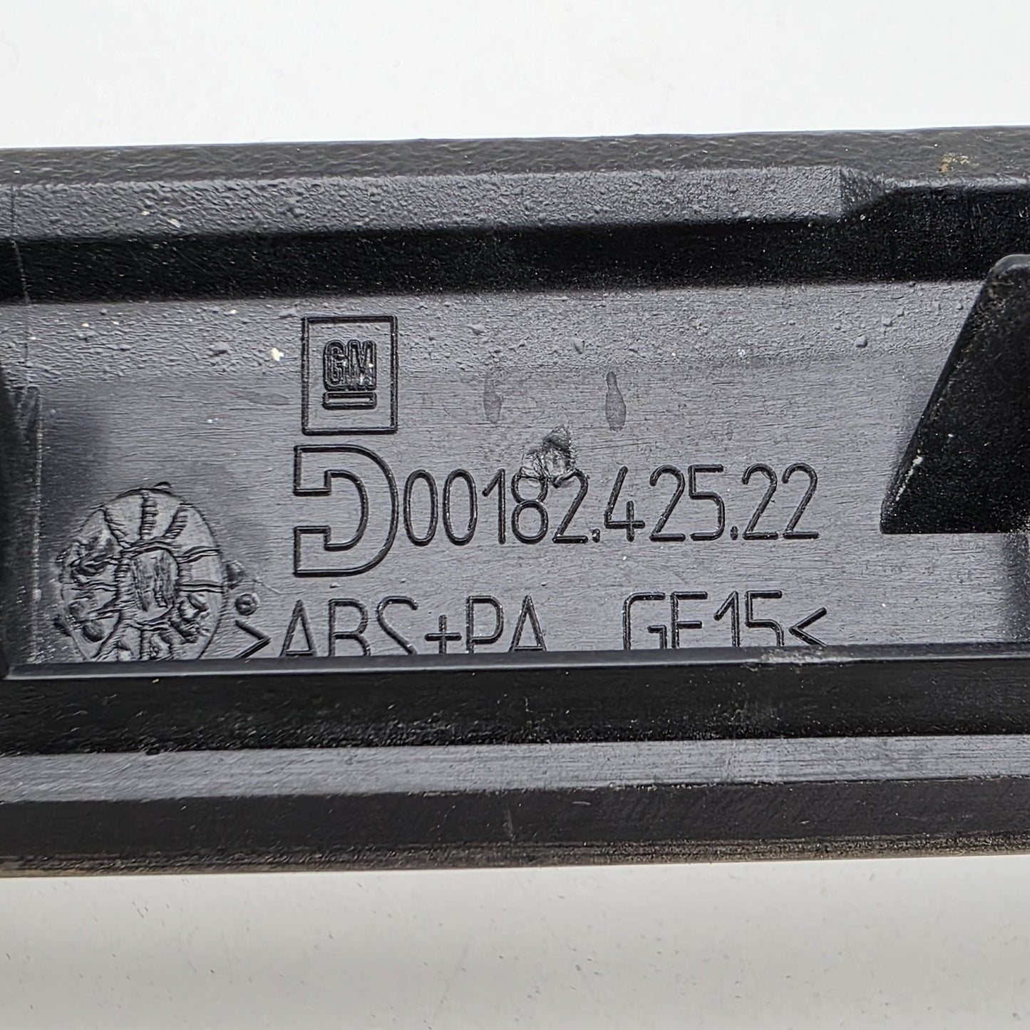 2008-2014 Cadillac CTS Center Console Right Trim Bezel Molding 0018242522