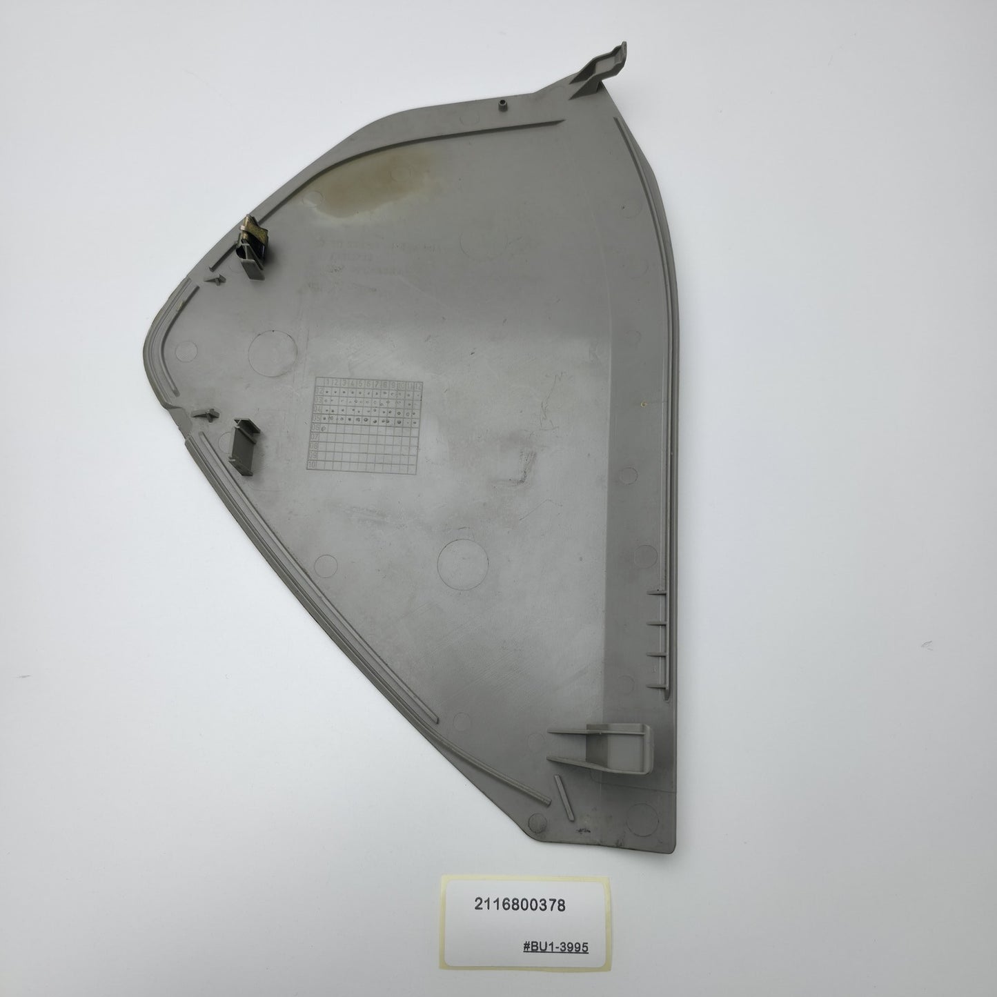 2003-2009 Mercedes-Benz W211 Dashboard side end trim 2116800378