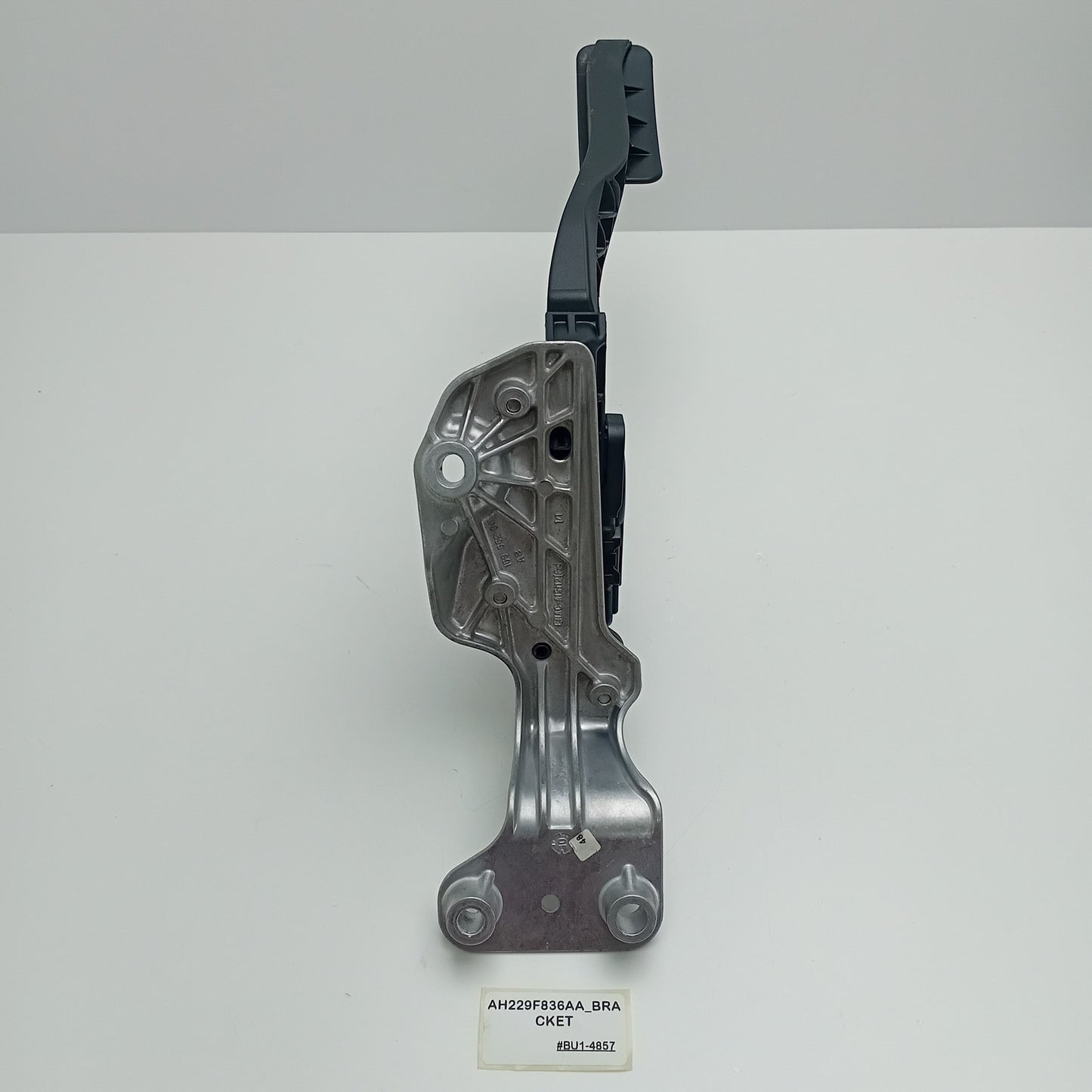 2002-2012 Land Rover Range Rover Accelerator Pedal AH229F836AA