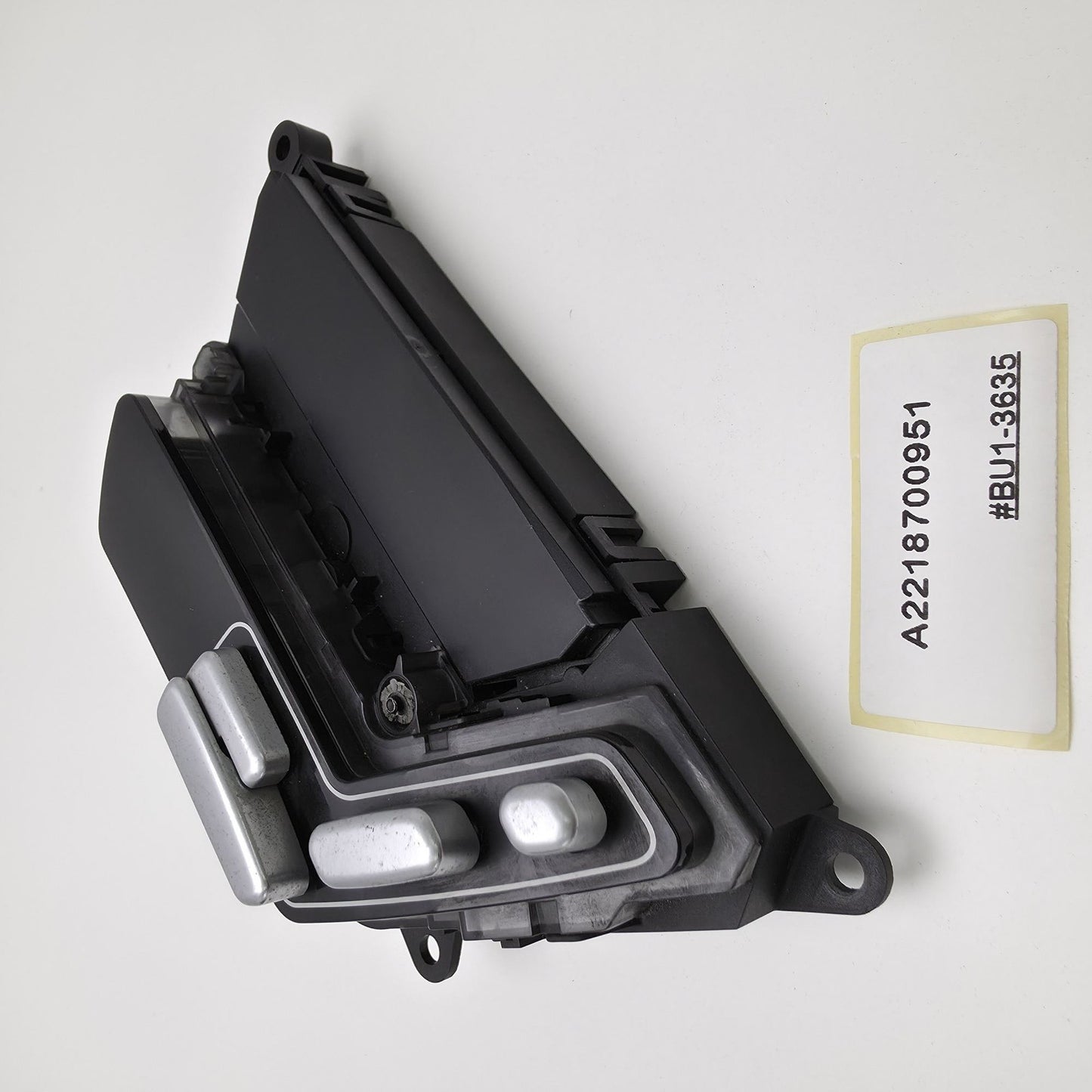 2006-2019 Mercedes-Benz S-Class RIGHT ELECTRIC SEAT ADJUSTER SWITCH A2218700951