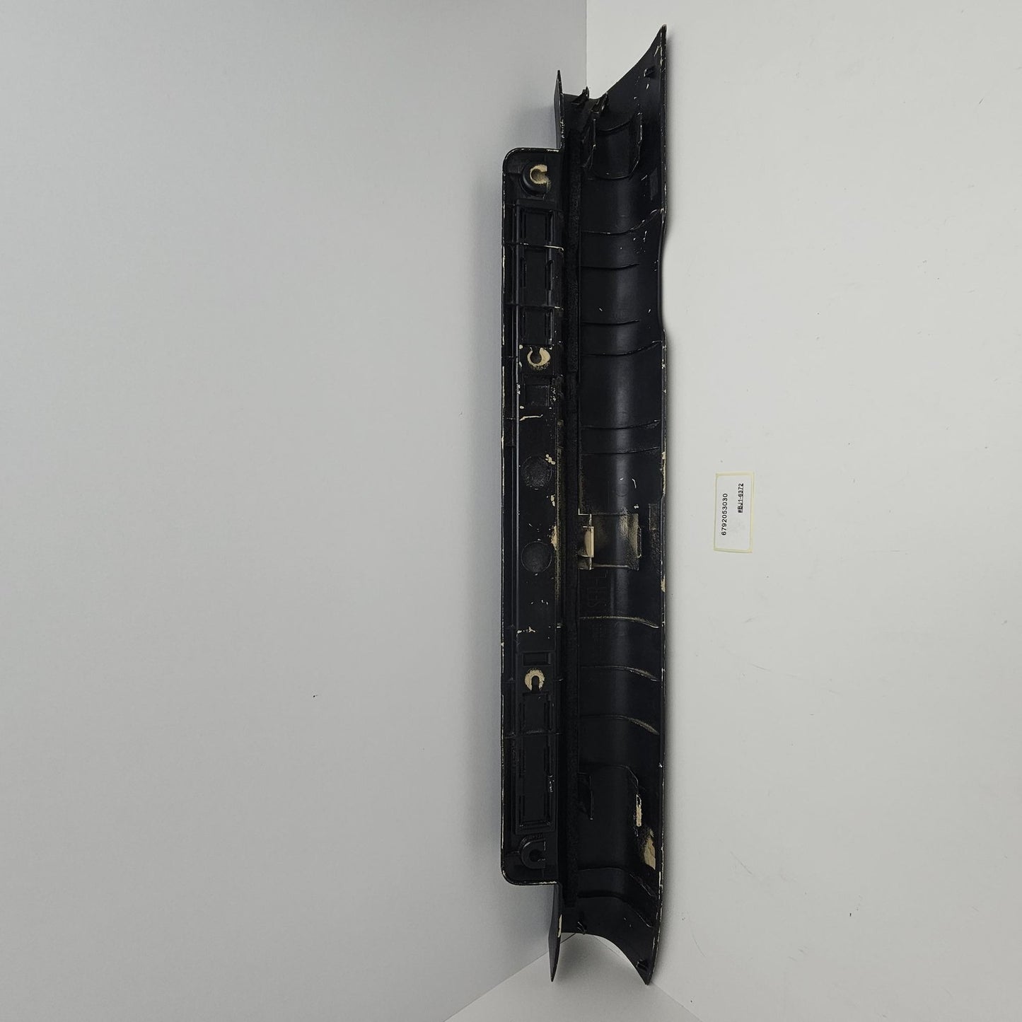 2006-2008 Lexus IS250 Front Door Scuff Plate LH 6792053030