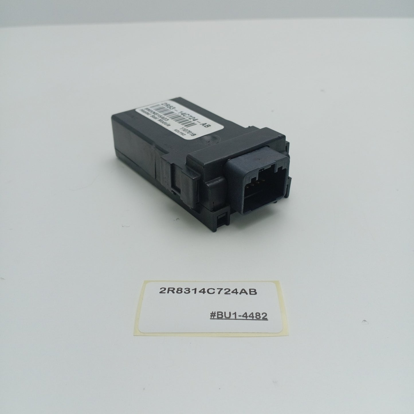 2006 Land Rover LR3 Heated Seat Control Module 2nd Row 2R8314C724AB