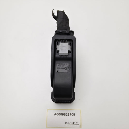 2018 Mercedes-Benz C238 ABS ESP BASE PLUG CONNECTOR 35 PINS A0009828709