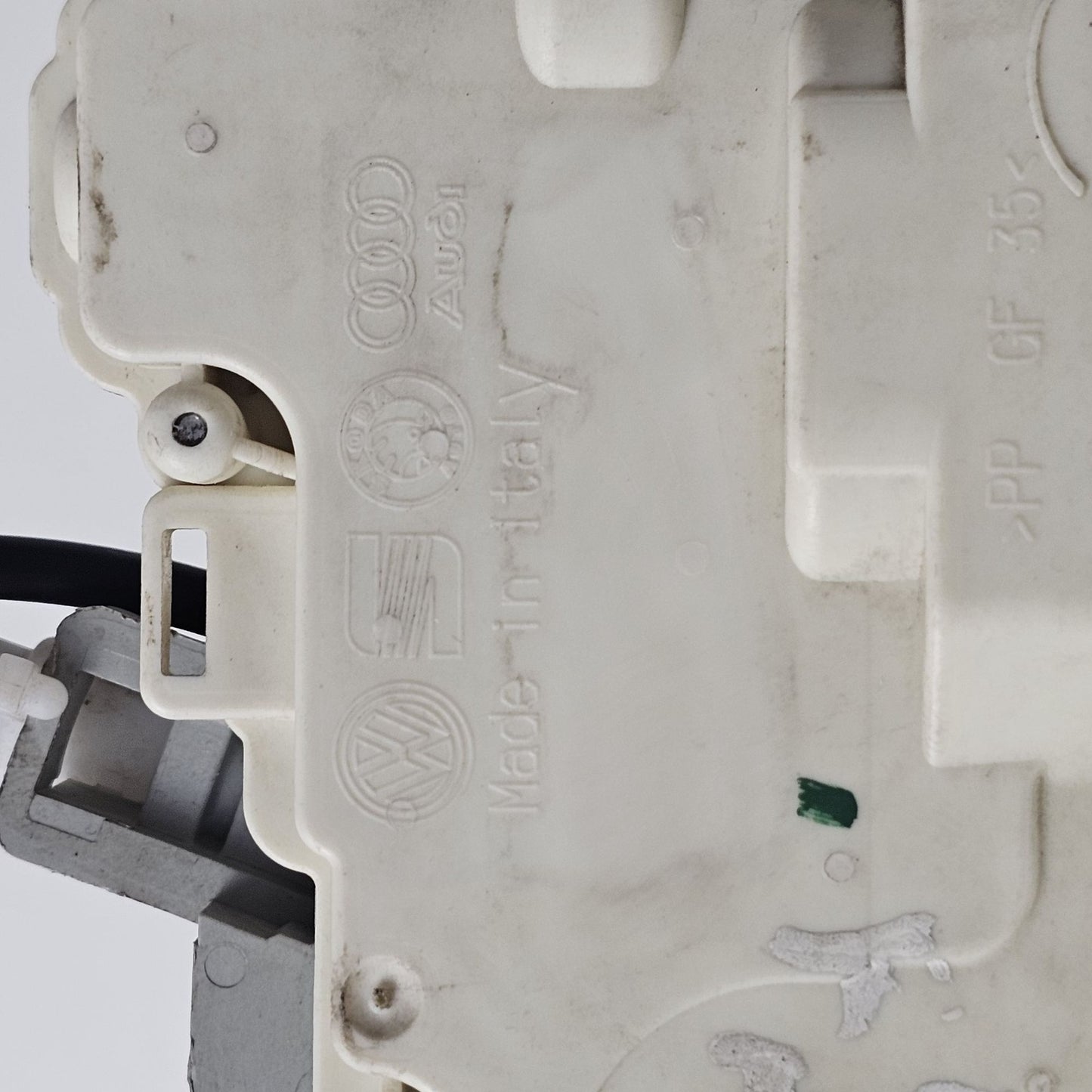 2016-2020 Audi Q7 DOOR LOCK LATCH ACTUATOR 4M0839015