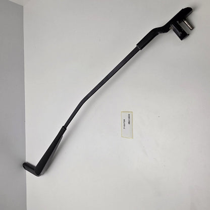 2008-2012 BMW X6 Front Right Windshield Wiper Arm 7153739