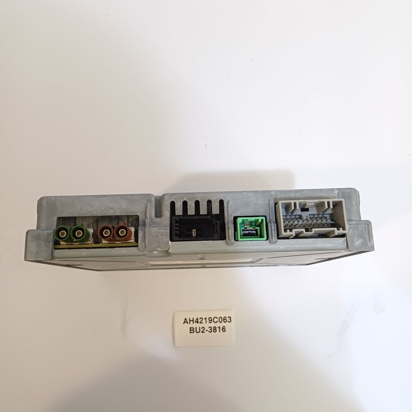 2010-2016 Land Rover Discovery TUNER TV AH4219C063