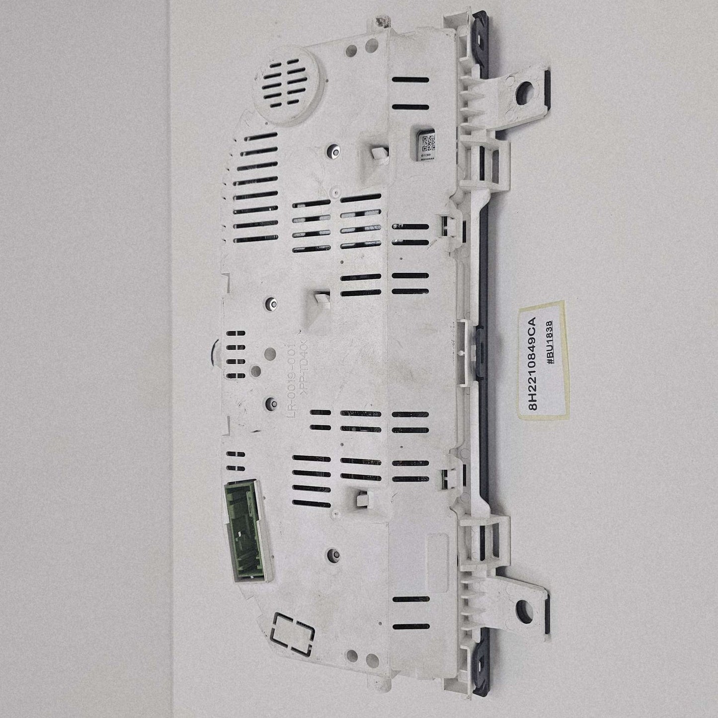 2004-2009 Land Rover LR3 Speedometer 8H2210849CA