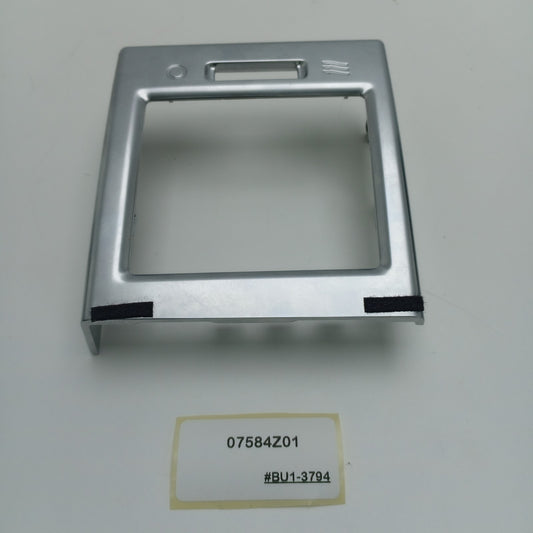 2004-2009 Land Rover Discovery III Vent Trim 07584Z01