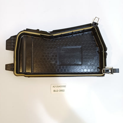 2009-2016 Mercedes-Benz CLS FUSE BOX COVER A2125400082