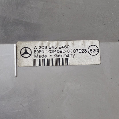 2004-08 Mercedes-Benz CLK W209 Parking Display Sensor Control Unit A2095452432