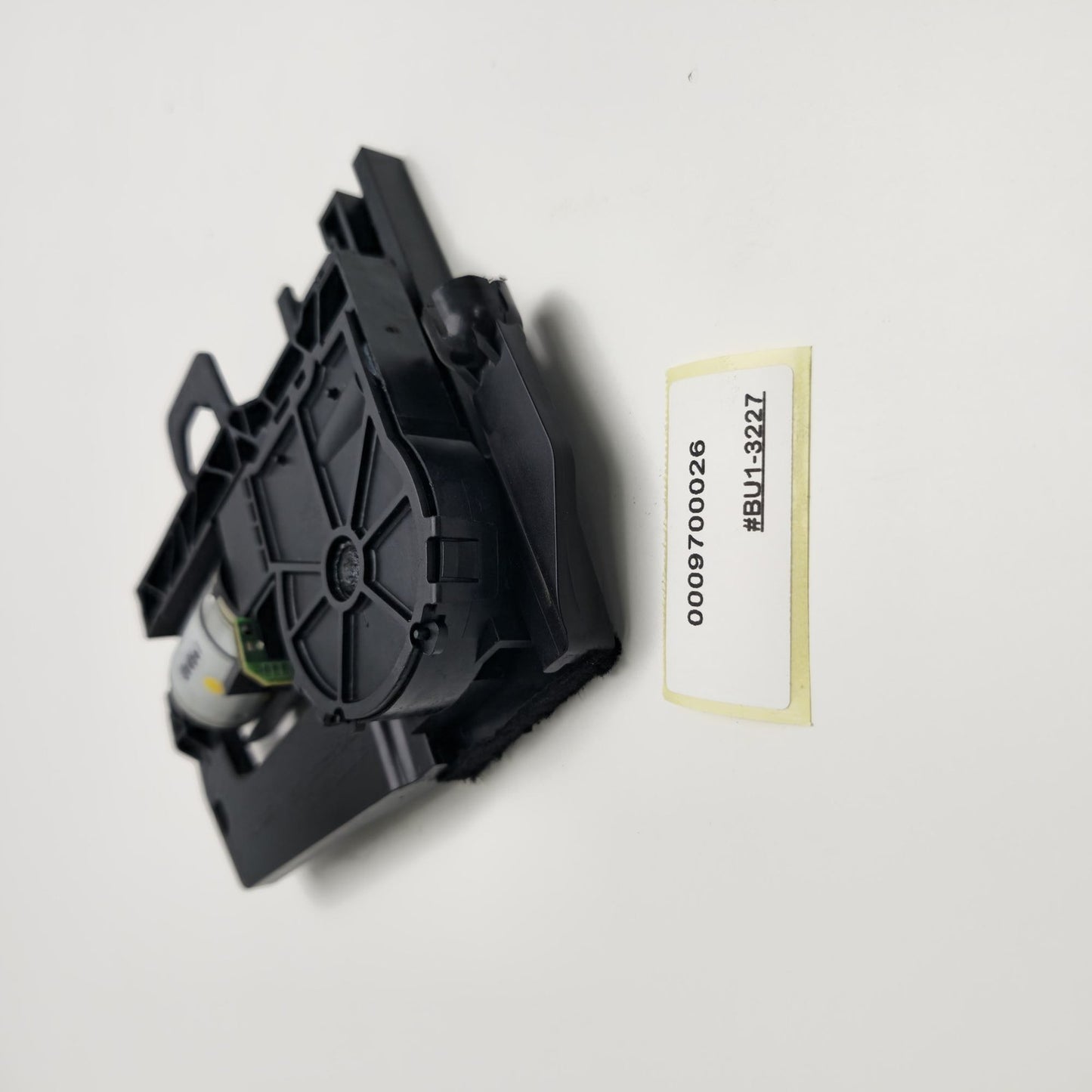 2006-2011 Mercedes CLS550 Headrest Actuator 0009700026