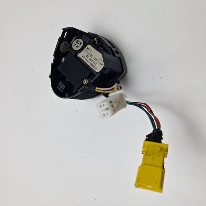 2003-2011 Mercedes-Benz CLS500 SOS Control Switch Assembly A2118213851