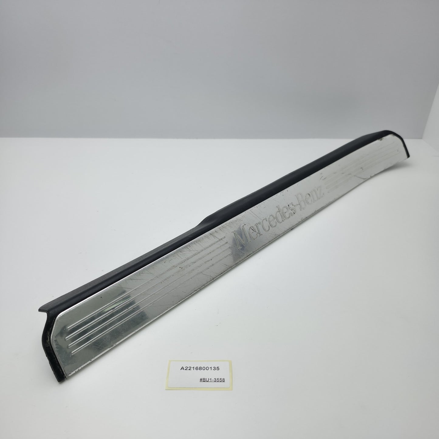 2006-2013 Mercedes-Benz S-Class DOOR SILL TRIM FRONT A2216800135