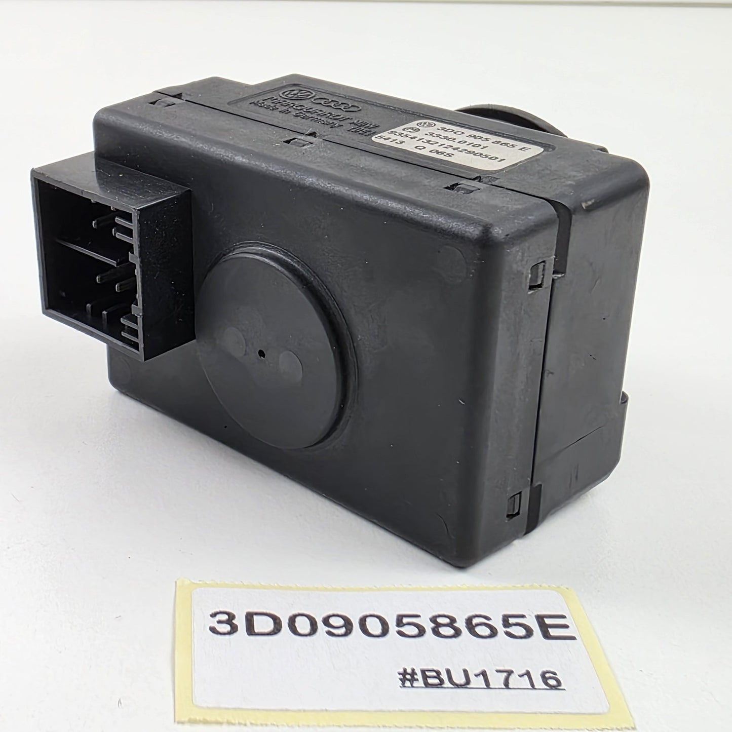 2002-2015 Volkswagen Phaeton IGNITION SWITCH 3D0905865E