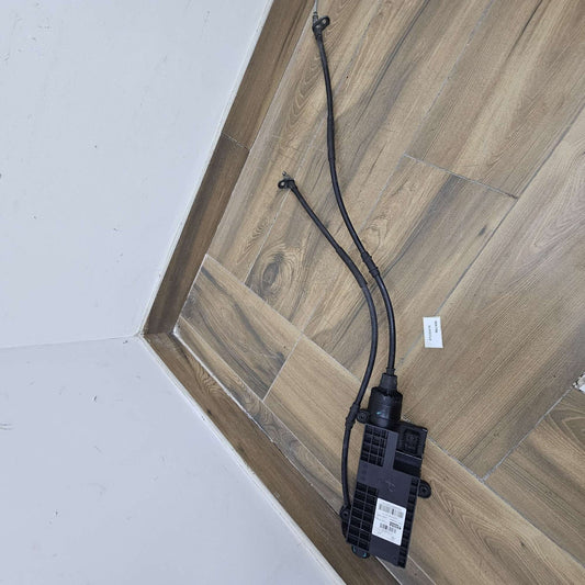 2014-2019 Maserati Ghibli Parking Brake Electronic Actuator 670030076