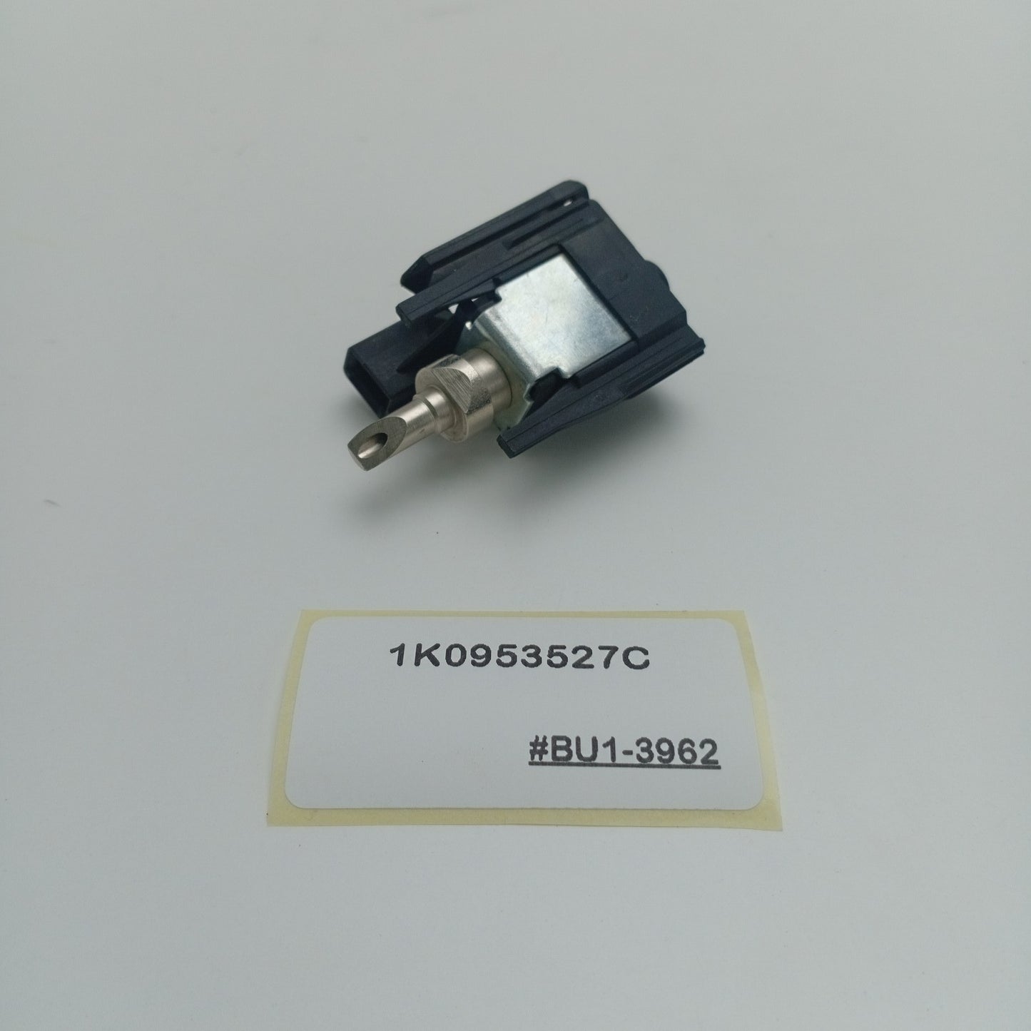2003-2010 Volkswagen Jetta Steering Column Lock Solenoid 1K0953527C