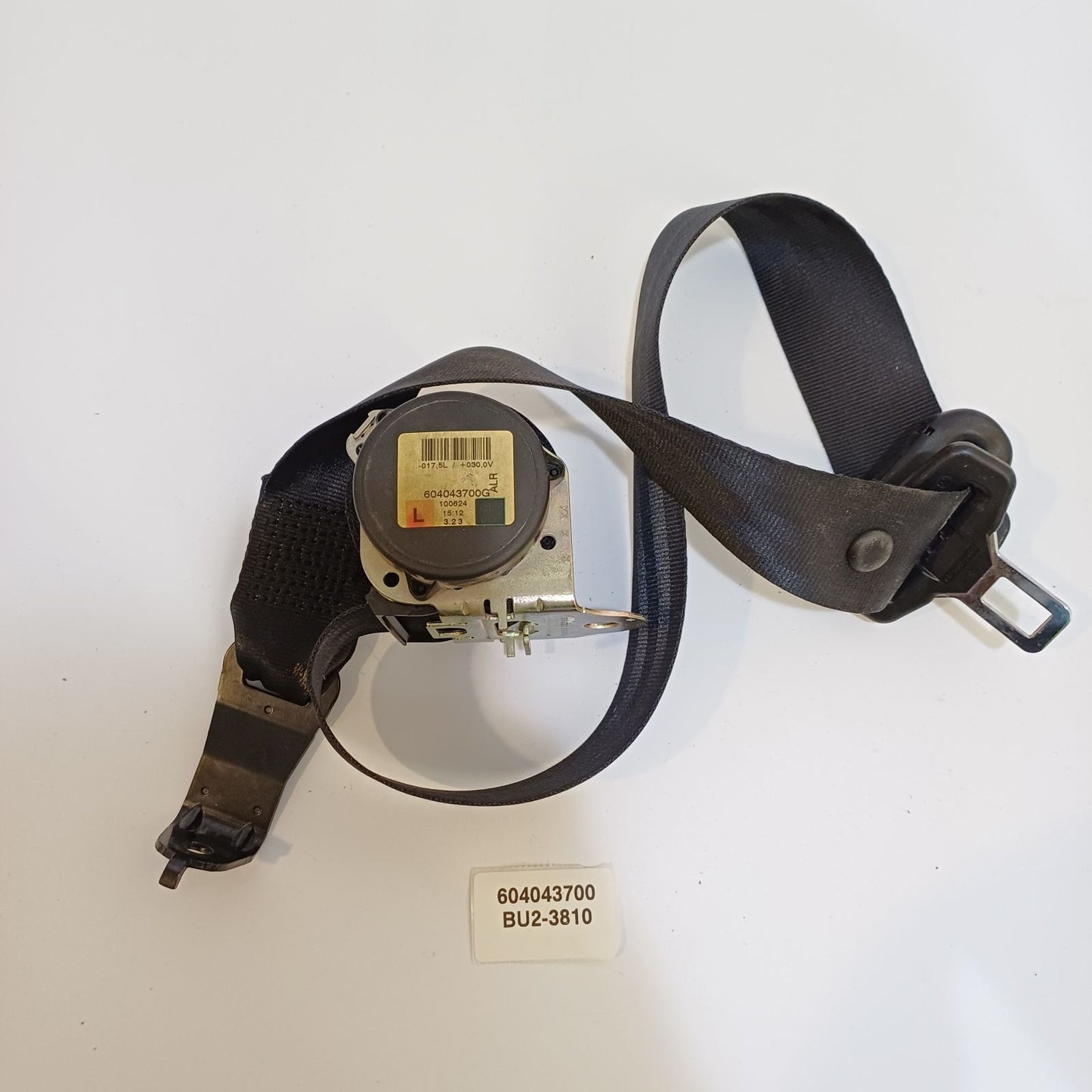 2007-2013 Land Rover Range Rover Sport REAR LEFT SEAT BELT RETRACTOR 604043700