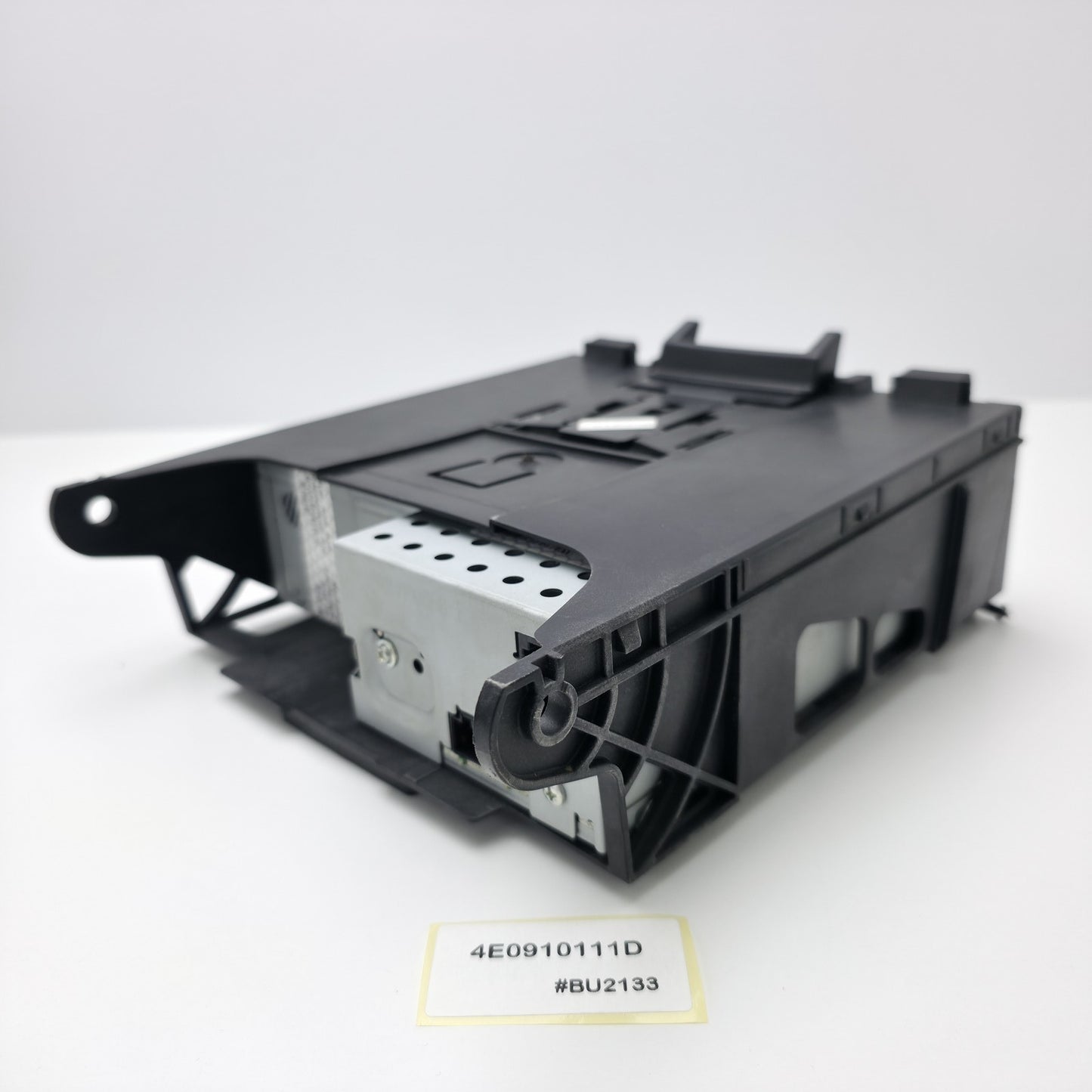 2005-2006 Audi A6 Quattro CD CHANGER 4E0910111D
