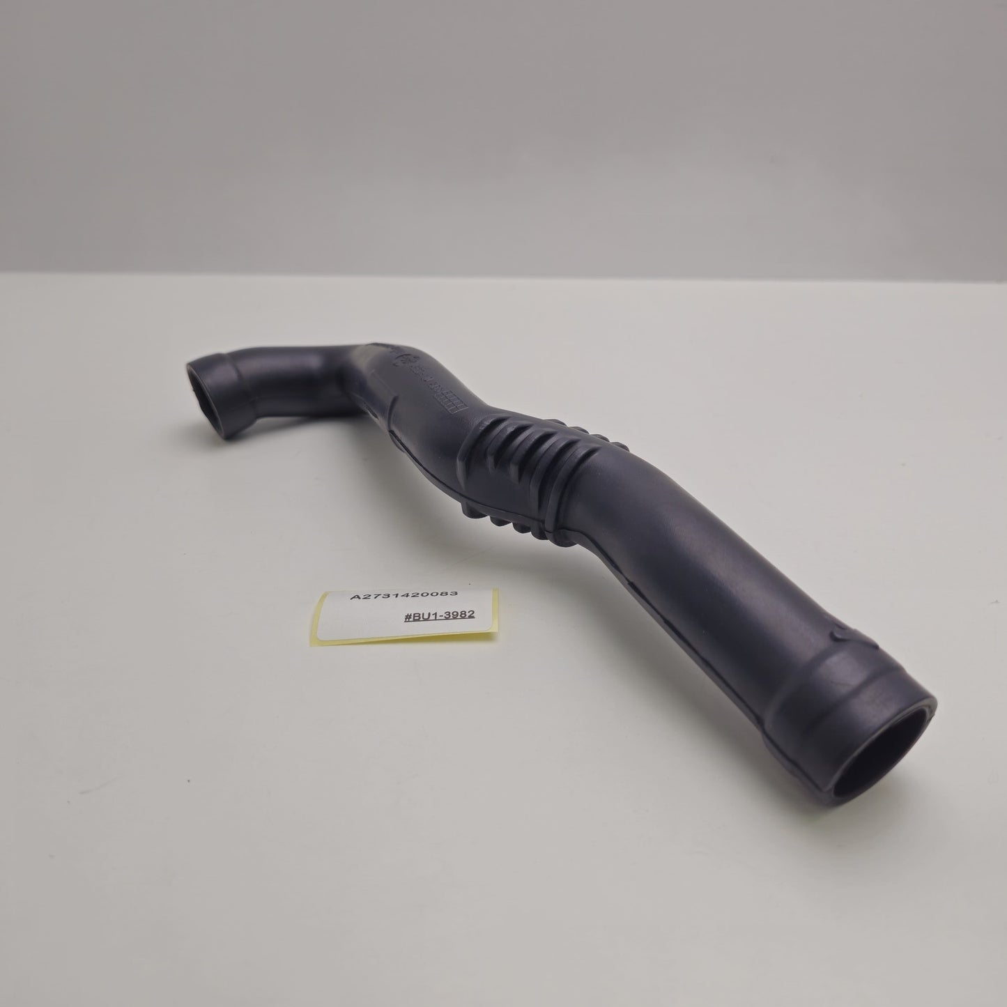 2007-2012 Mercedes GL450 AIR INJECTION PUMP HOSE LINE A2731420083