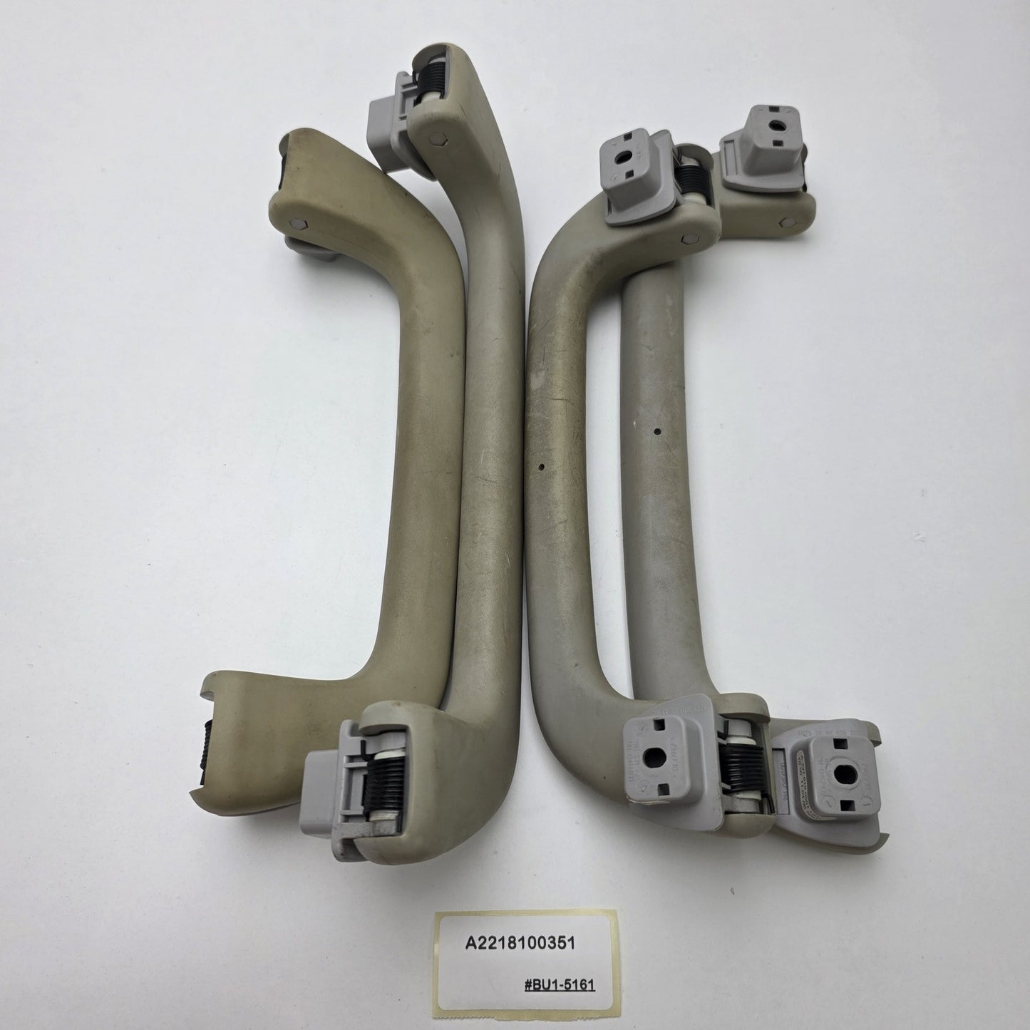 2005-2013 Mercedes-Benz W221 Front Roof Grab Handle A2218100351