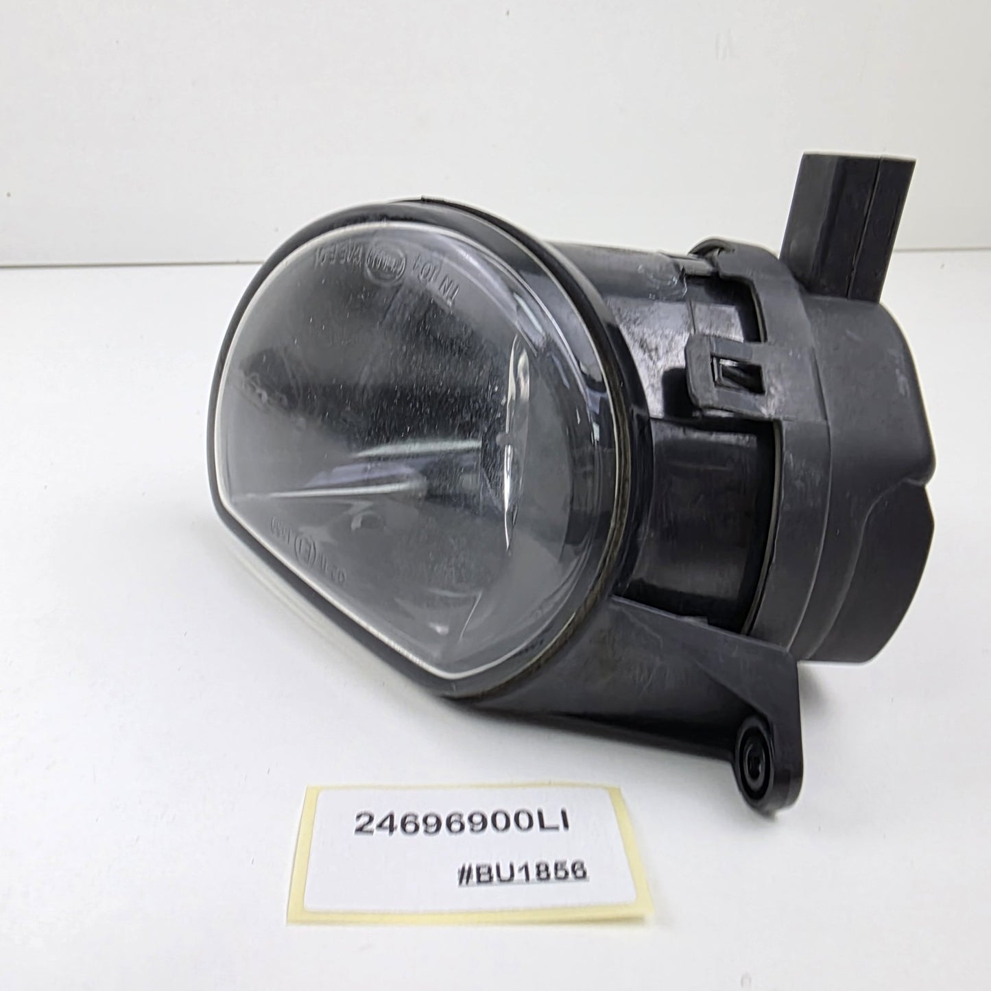 2006-2009 Audi S3 8P Driver Side Foglight Front Left Fog Light 24696900LI