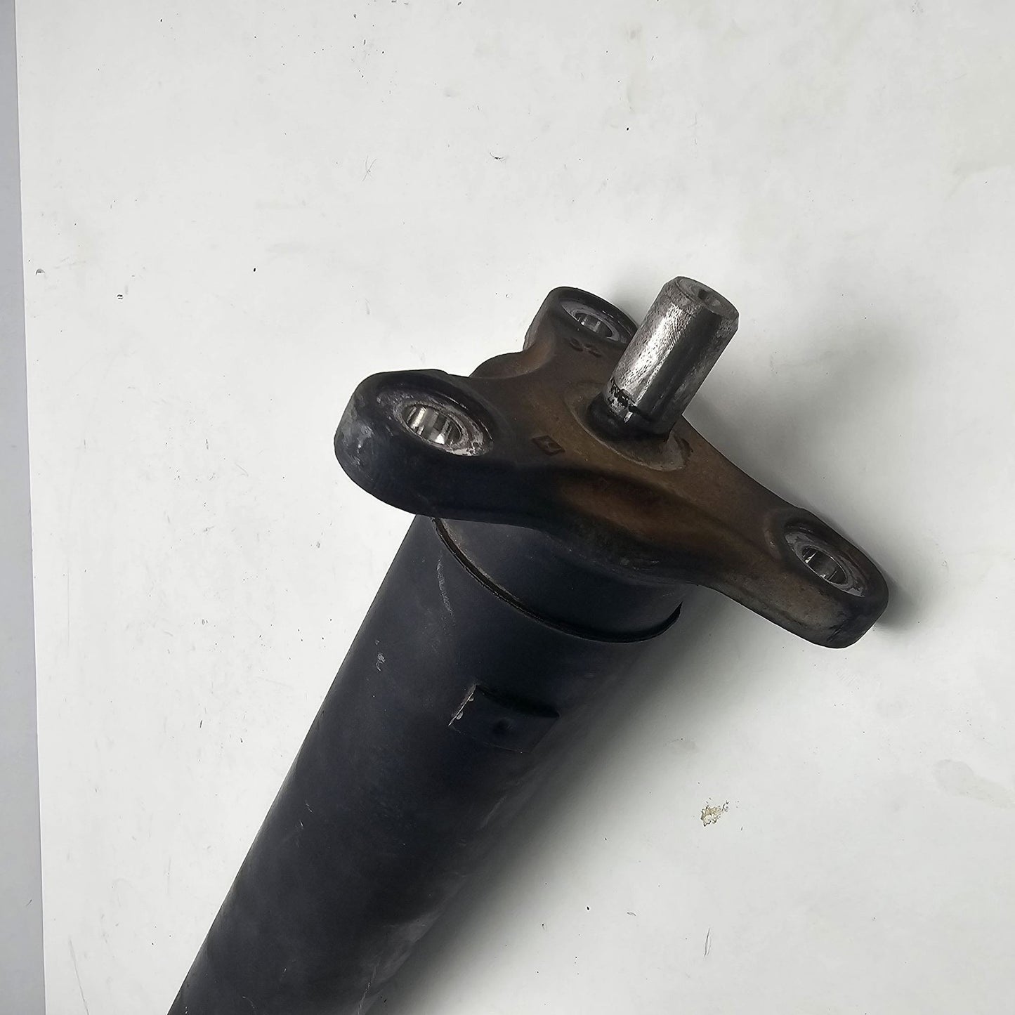 2010-2011 BMW 528i Rear Drive Shaft 756312607