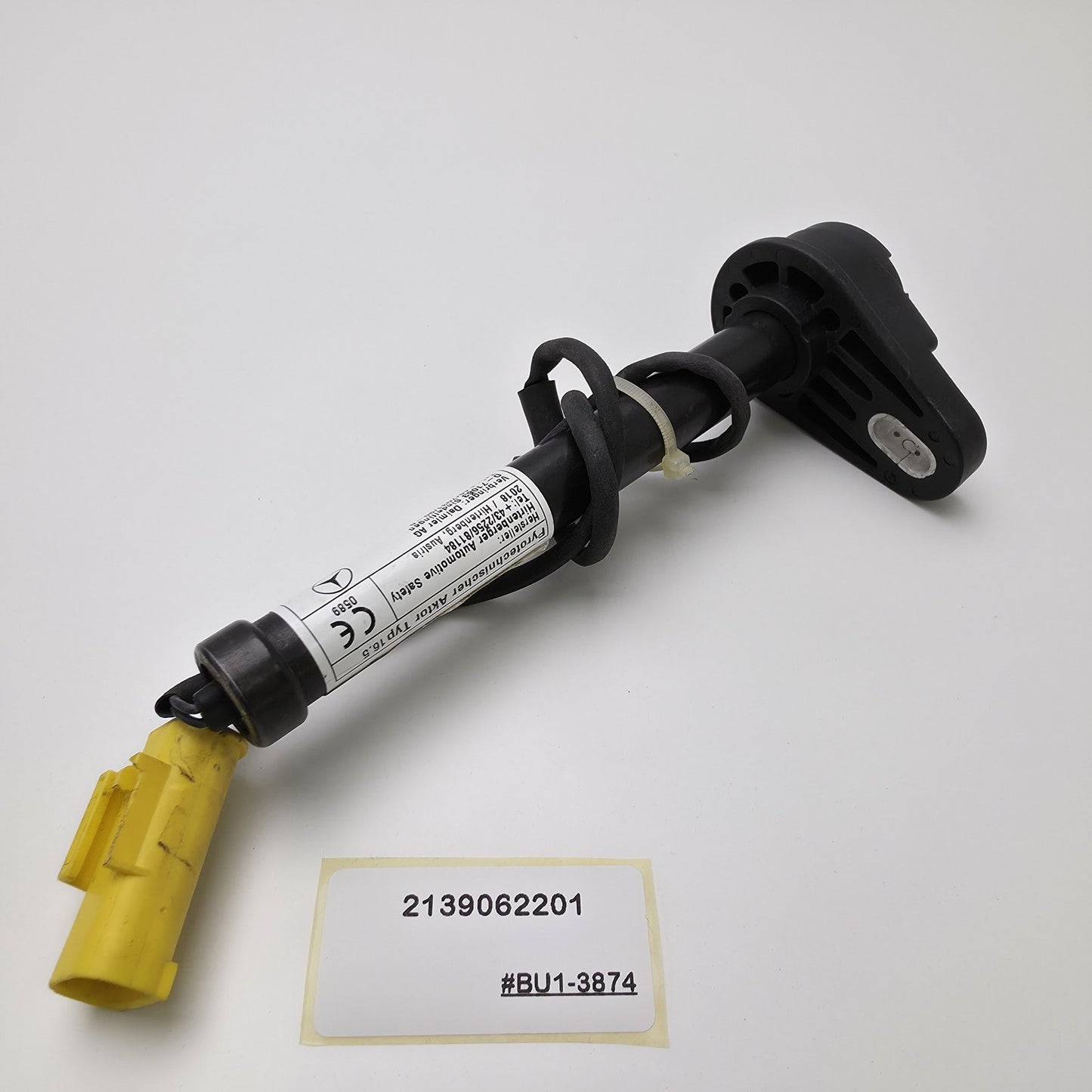 2016-2023 Mercedes E-Class Active Bonnet Actuator 2139062201