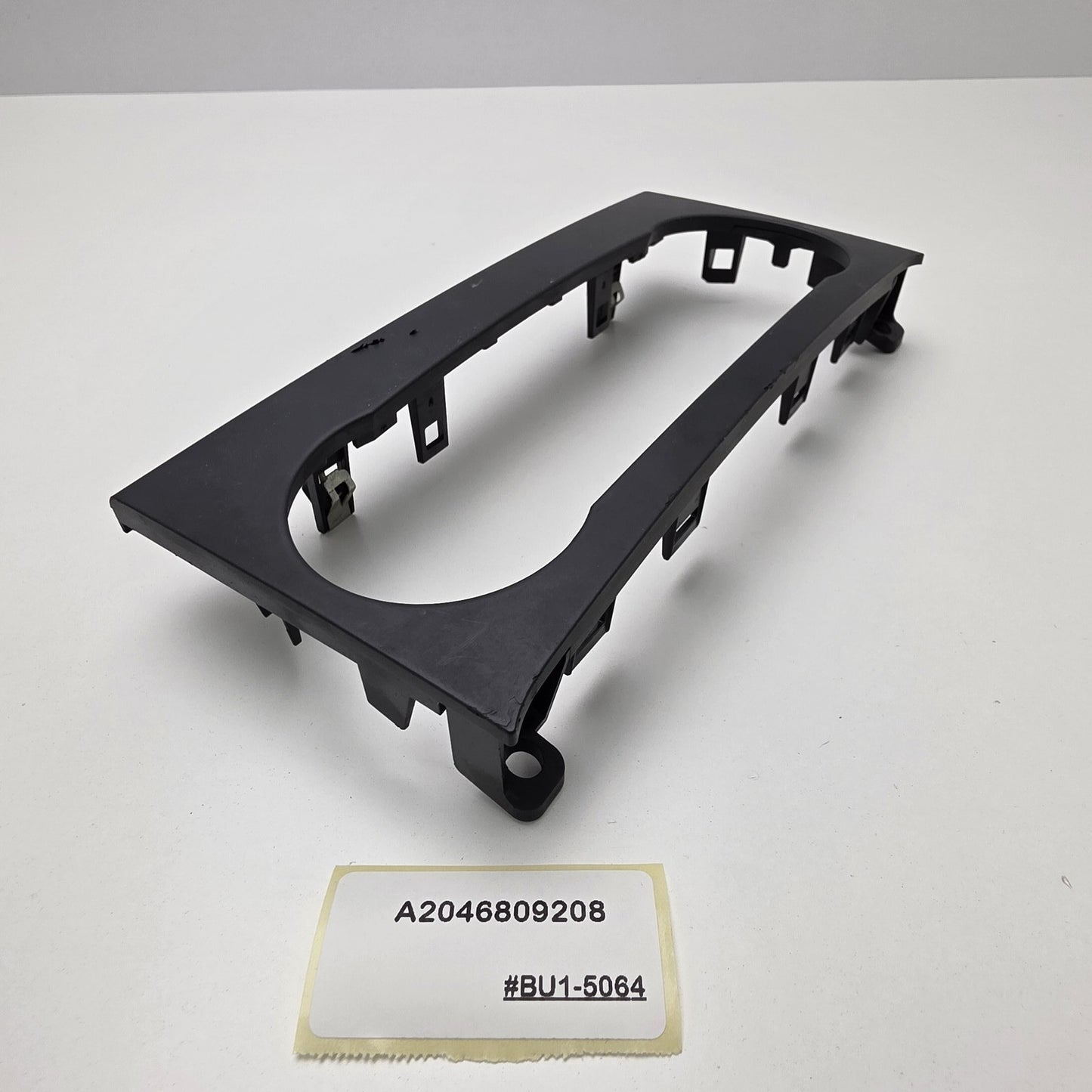 2007-2014 Mercedes-Benz W204 Climate Control Trim Bezel A2046809208