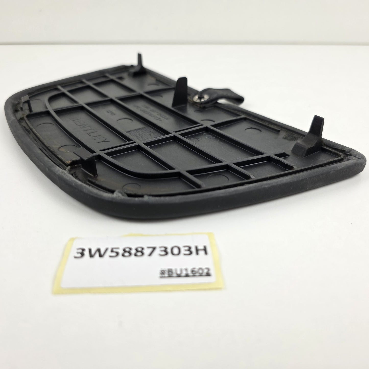 2003-2011 Bentley Flying Spur RL Top Deck Child Latch Leather Cover 3W5887303H