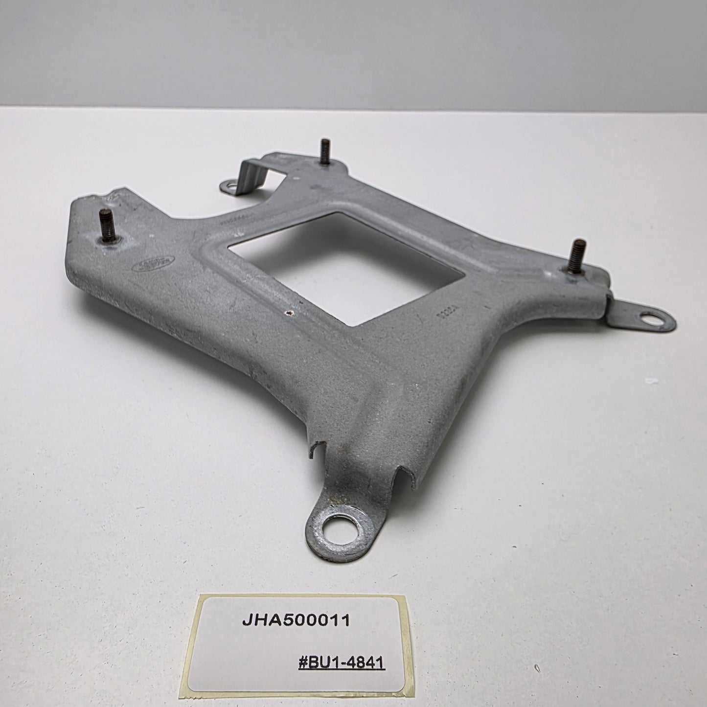 2010-2012 Land Rover Range Rover HVAC Blower Motor Bracket JHA500011