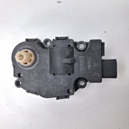 2009-2017 Audi Q5 Heater Flap Motor Actuator K9749006 Used