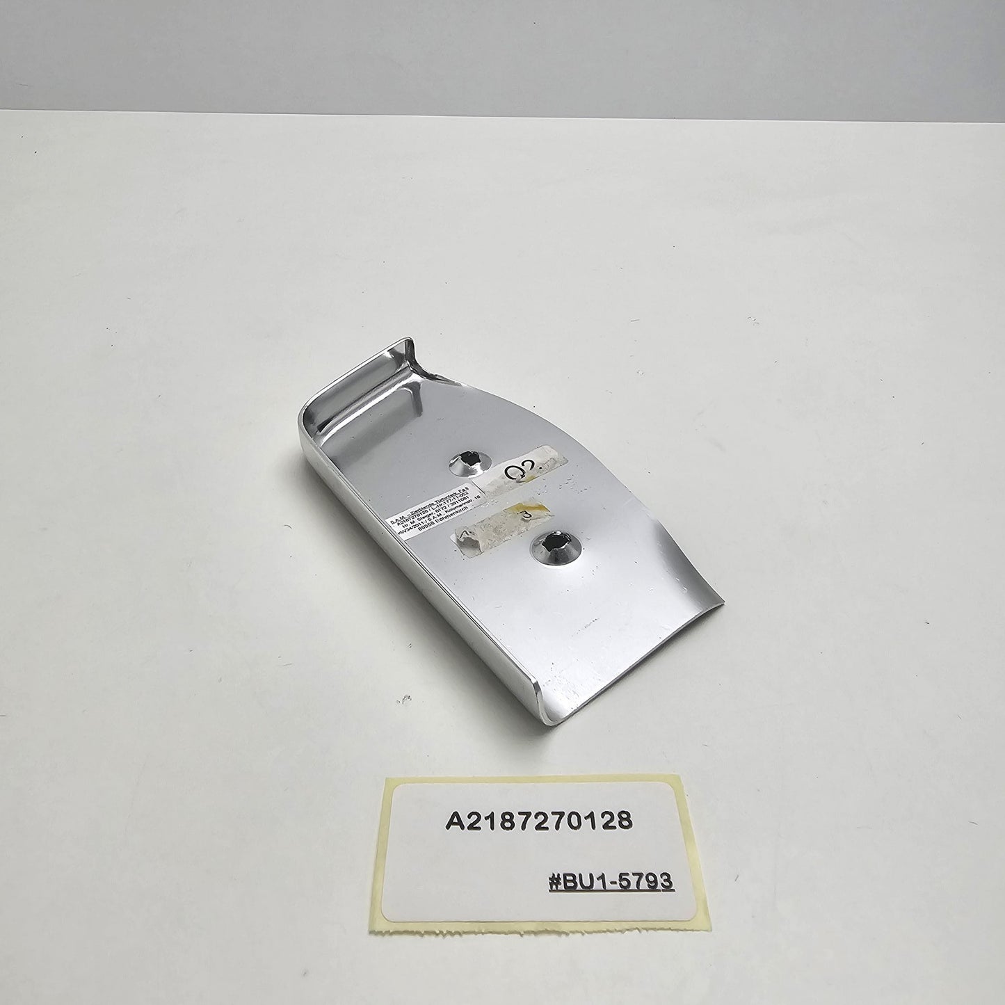 2012-2018 Mercedes-Benz CLS63 Front Left Door Trim Molding A2187270128