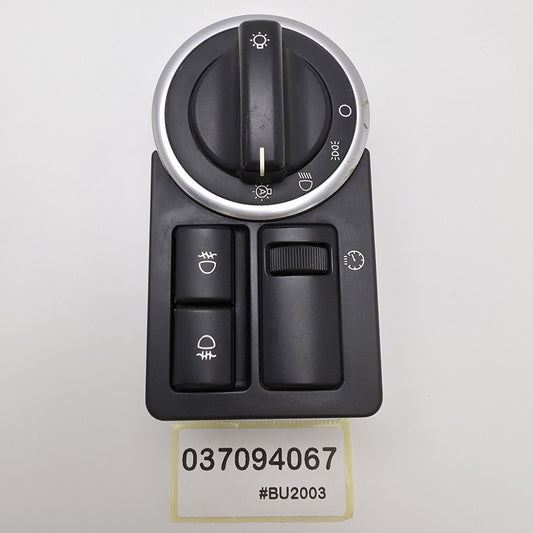 2002-2012 Land Rover Range Rover III L322 Headlight Switch 037094067