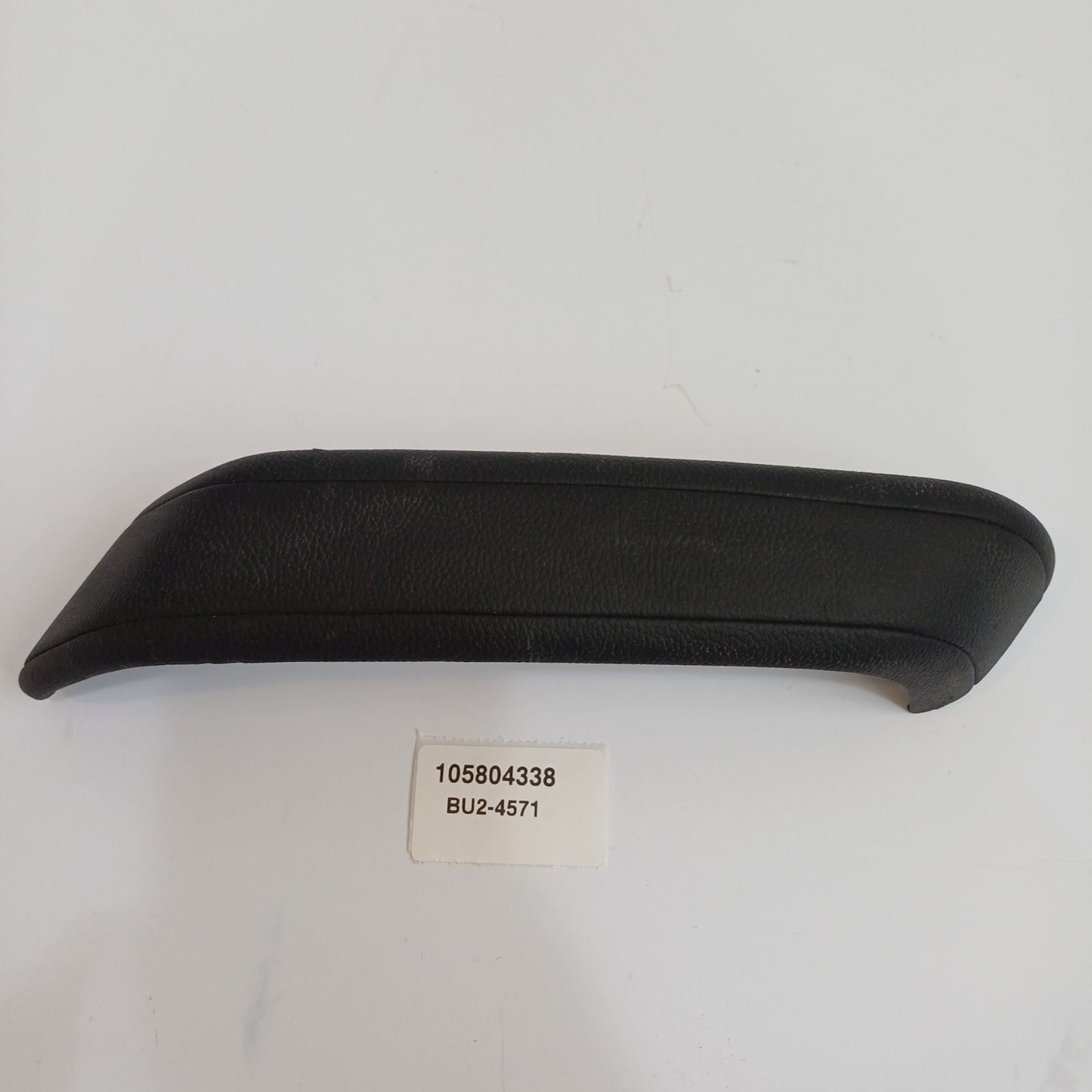 2014-2017 Maserati Ghibli Front Right Interior Door Handle Trim 105804338