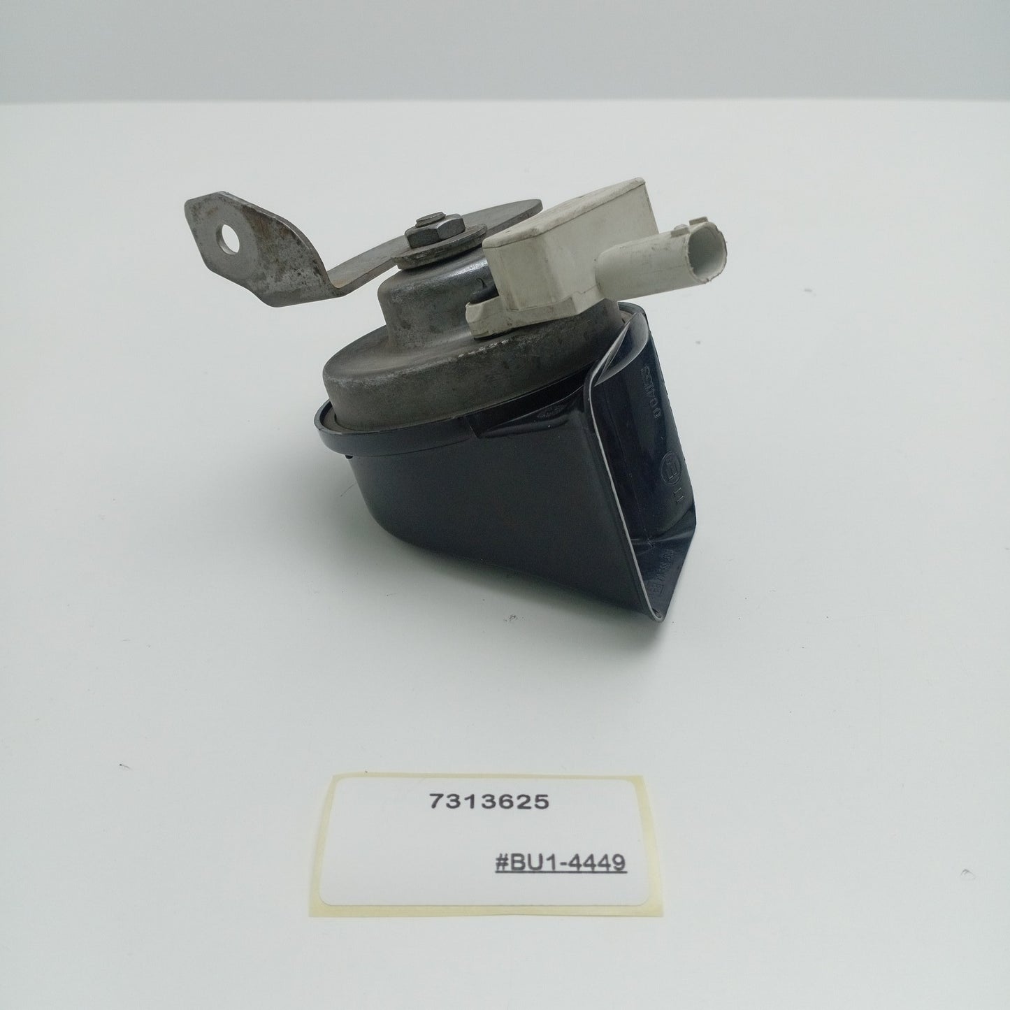 2007-2014 MINI CLUBMAN Low Tone Horn Signal 7313625