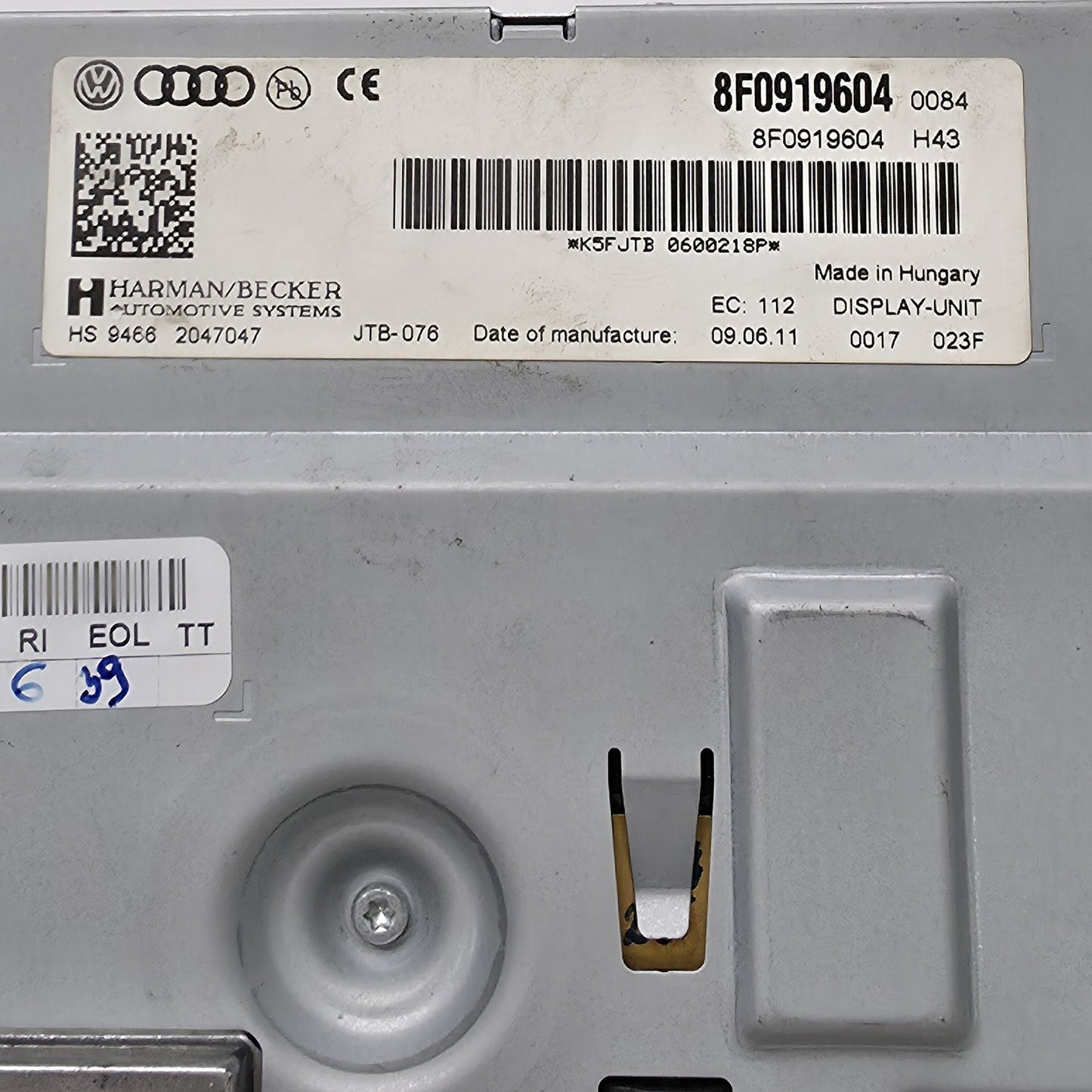 2009-2017 Audi A4 MMI INFORMATION DISPLAY SCREEN 8F0919604