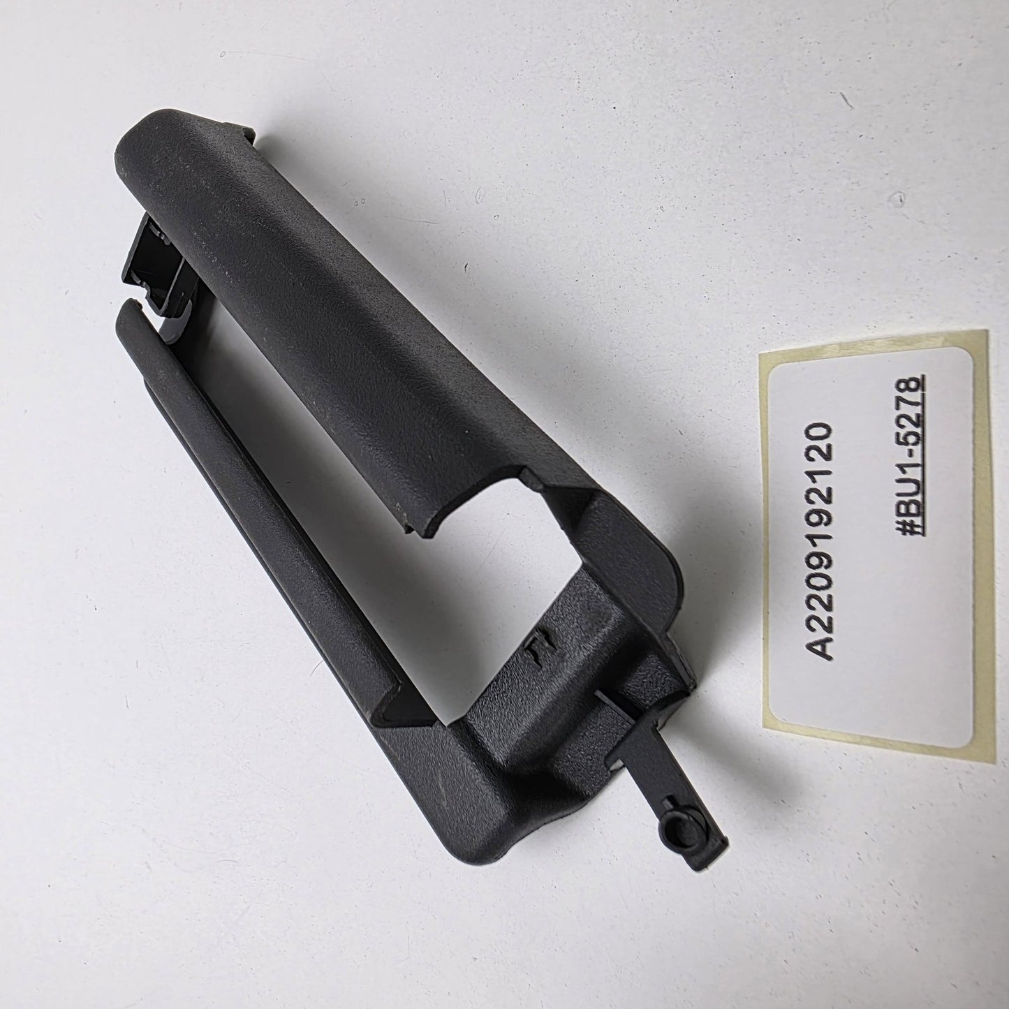1998-2005 Mercedes-Benz S-Class Left Side Seat Rail Cover A2209192120