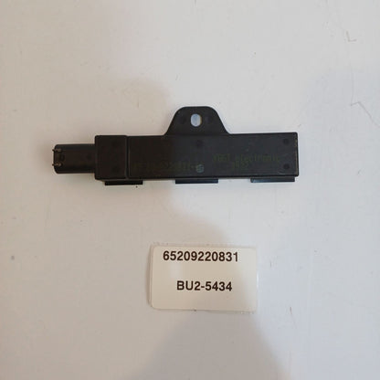 2009-2015 BMW 750 Keyless Entry Antenna 65209220831