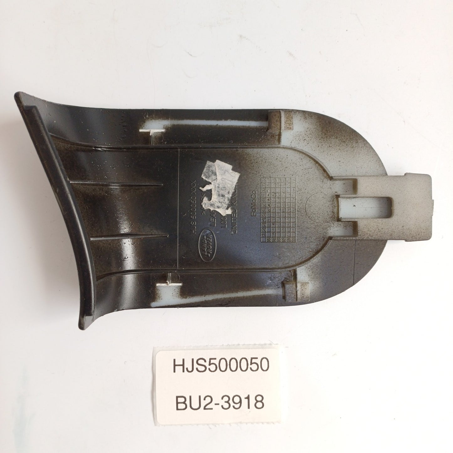 2002-2006 Land Rover Range Rover Seat Access Hole Cover HJS500050