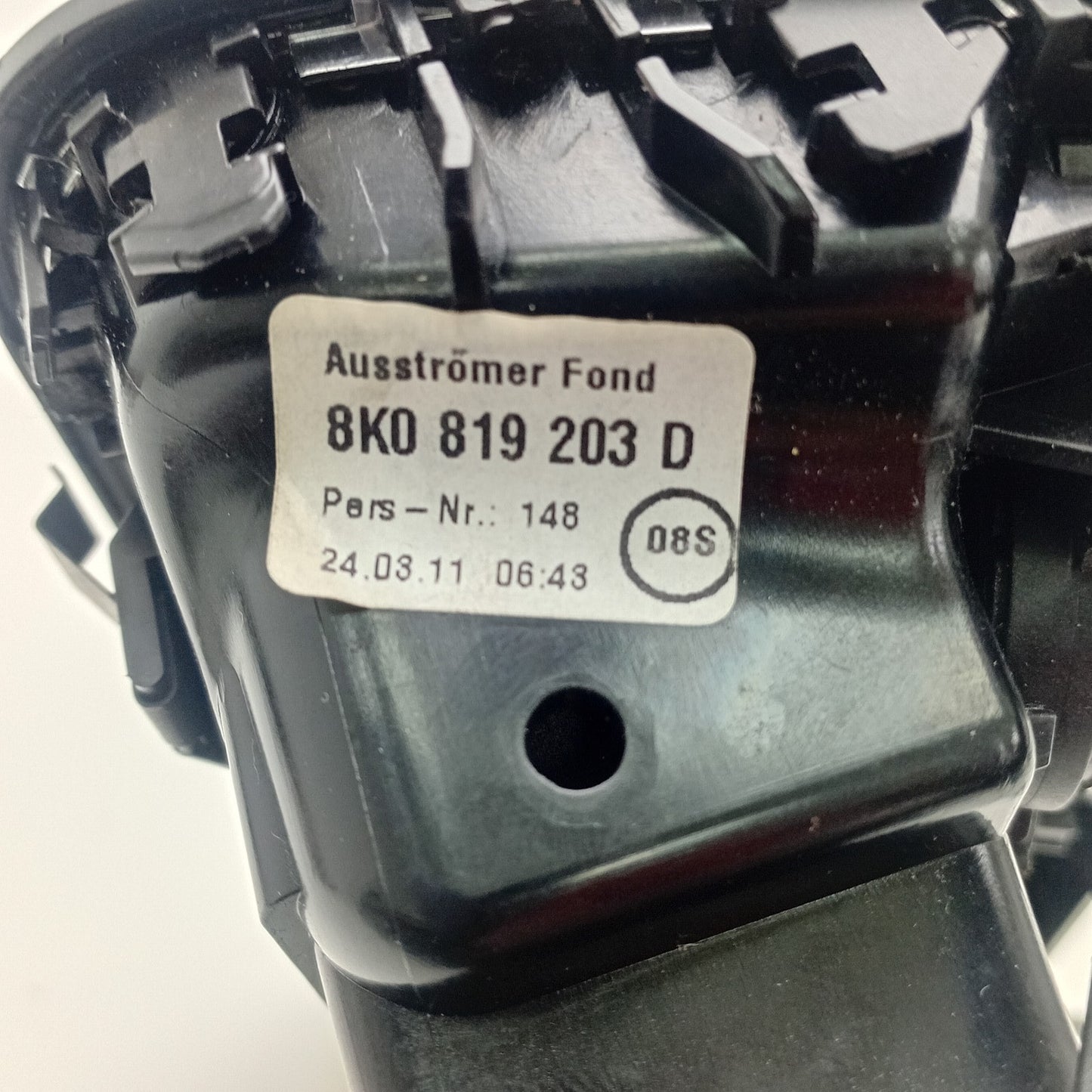 2008-2016 Audi A5 Rear Centre Vents For Rear Climate 8K0819203D