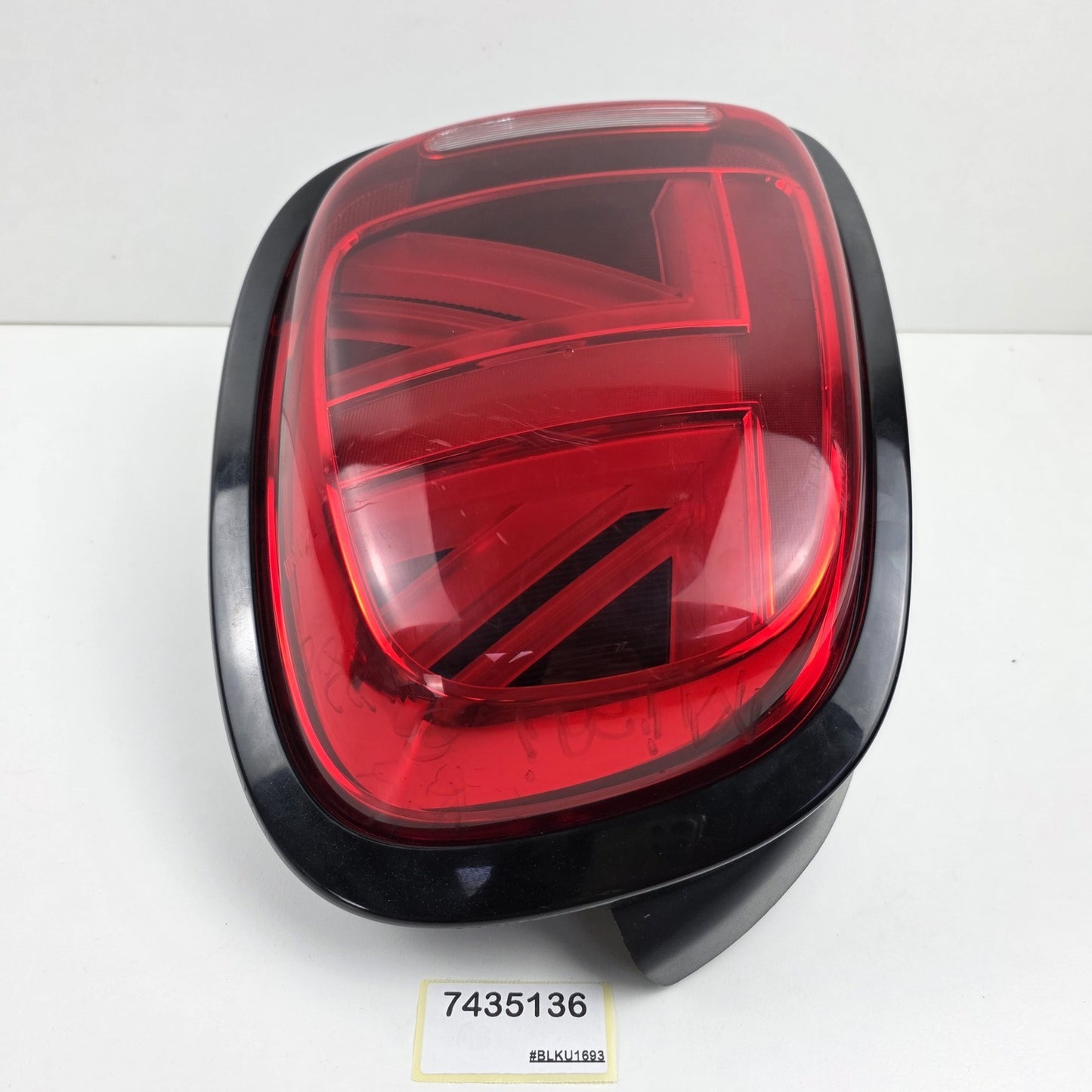 2017-2024 MINI COOPER F56 REAR RIGHT TAIL LIGHT UNION JACK LED 7435136