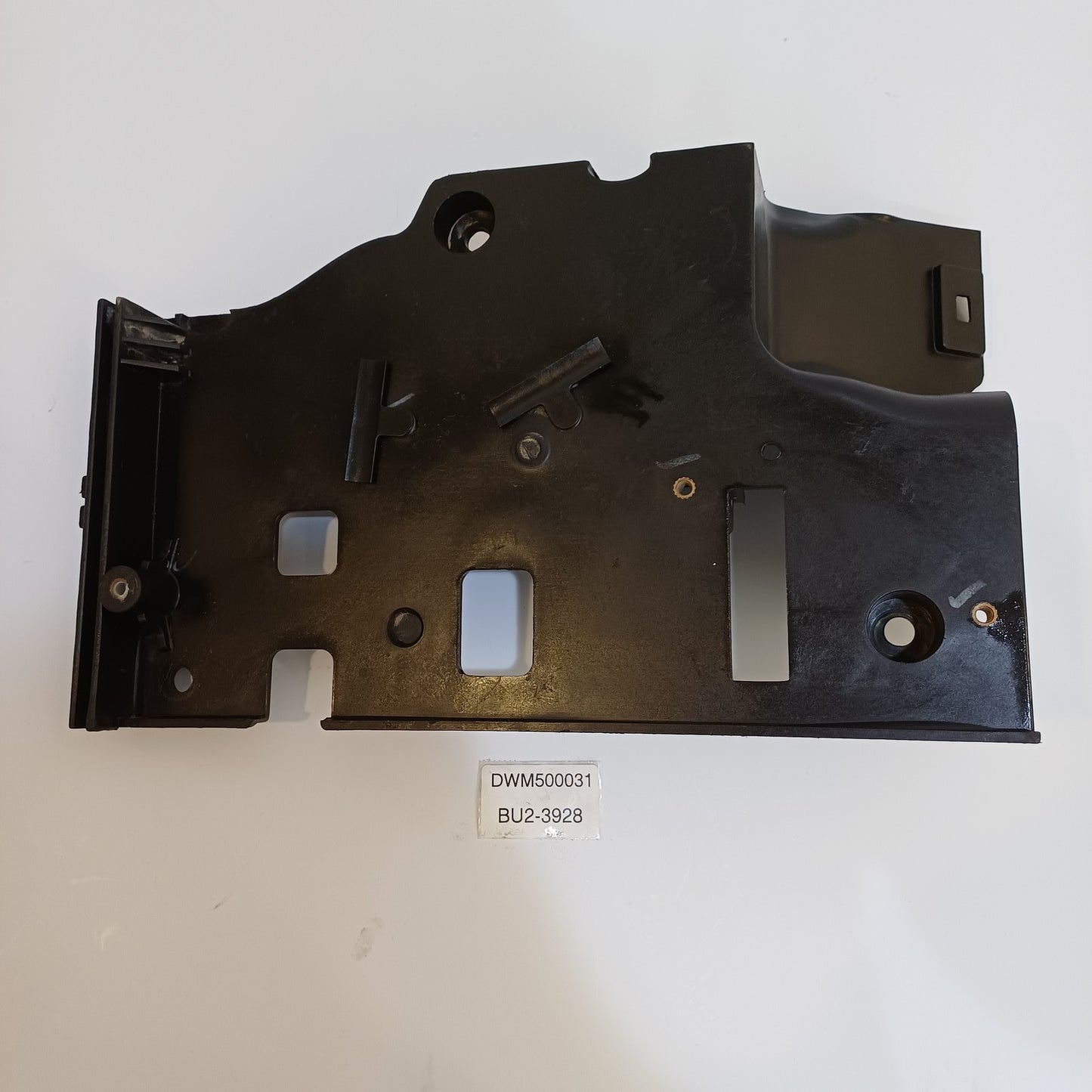 2008-2013 Land Rover LR3 Battery Tray DWM500031