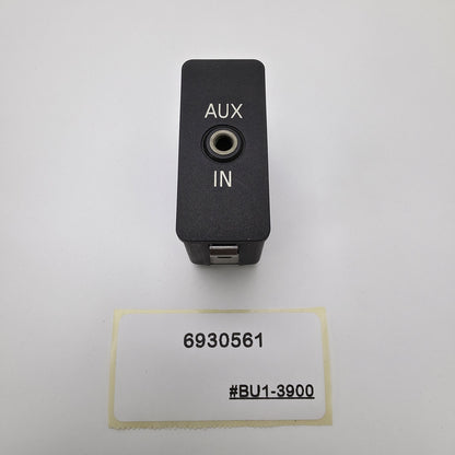 2001-2008 BMW 7 Series AUX Auxiliary Audio Socket 6930561