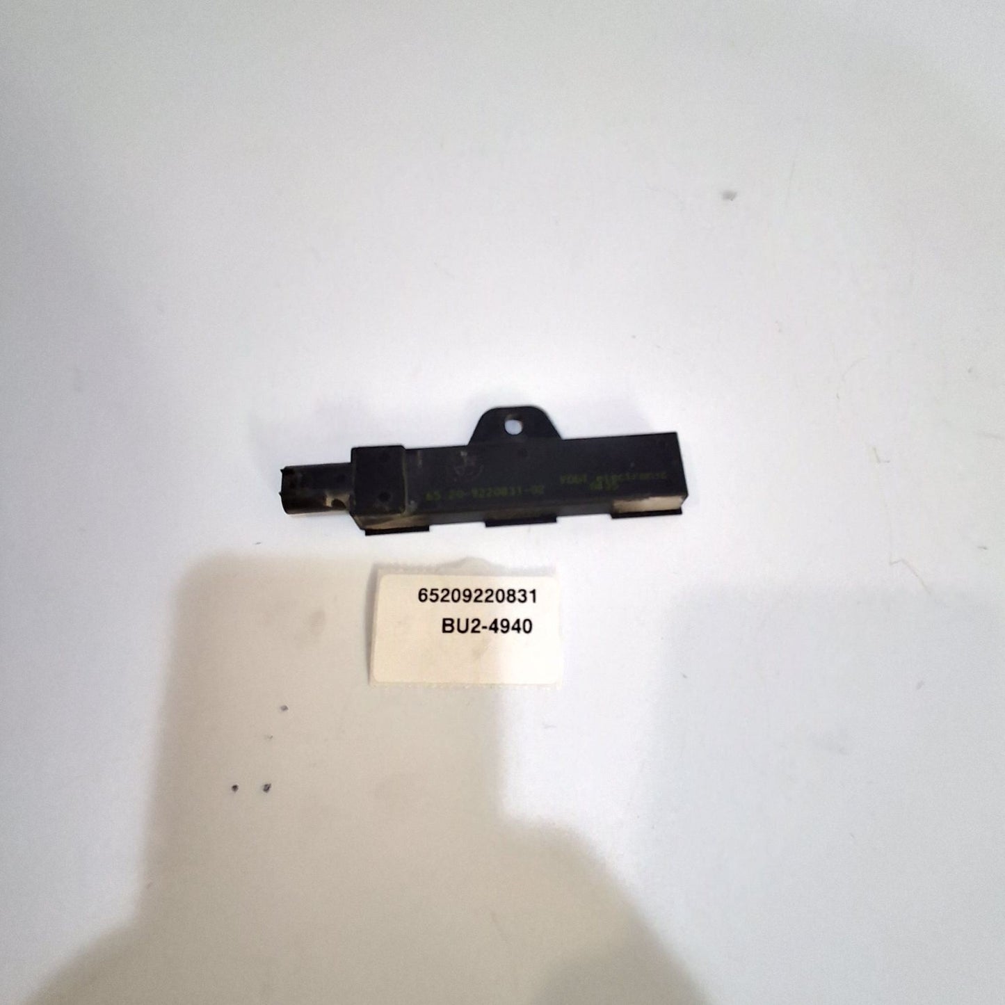 2009-2023 BMW X3 Keyless Entry Antenna 65209220831